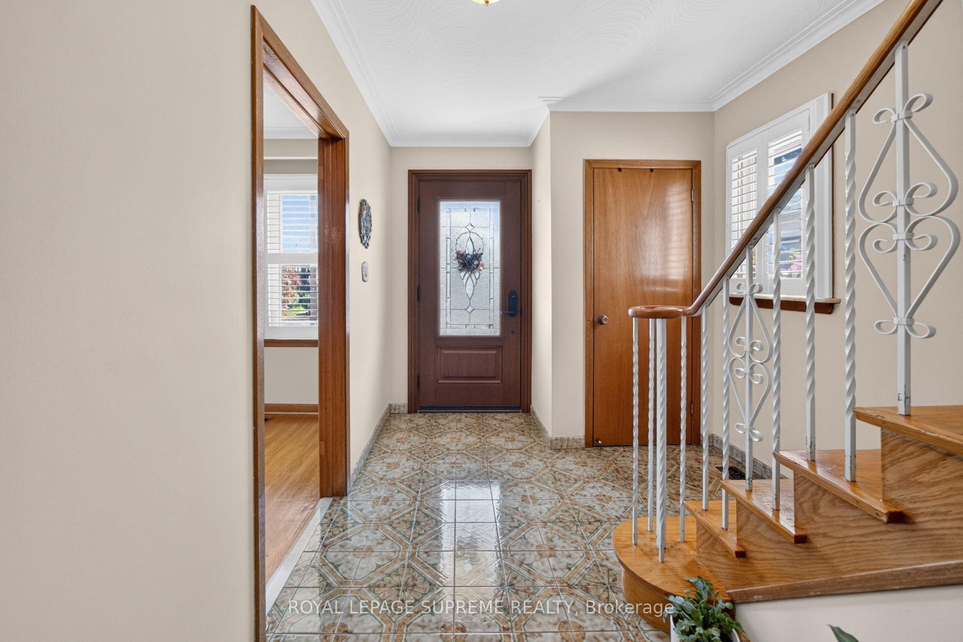 158 Aileen Avenue, Toronto