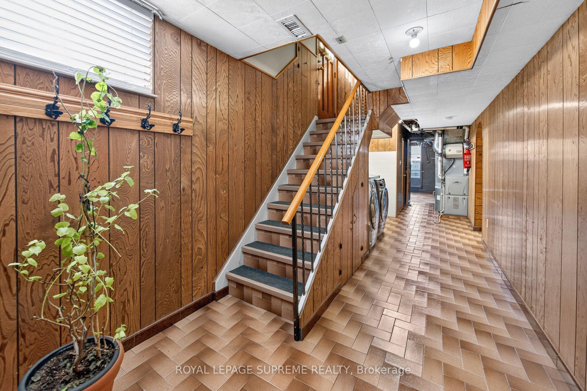 158 Aileen Avenue, Toronto