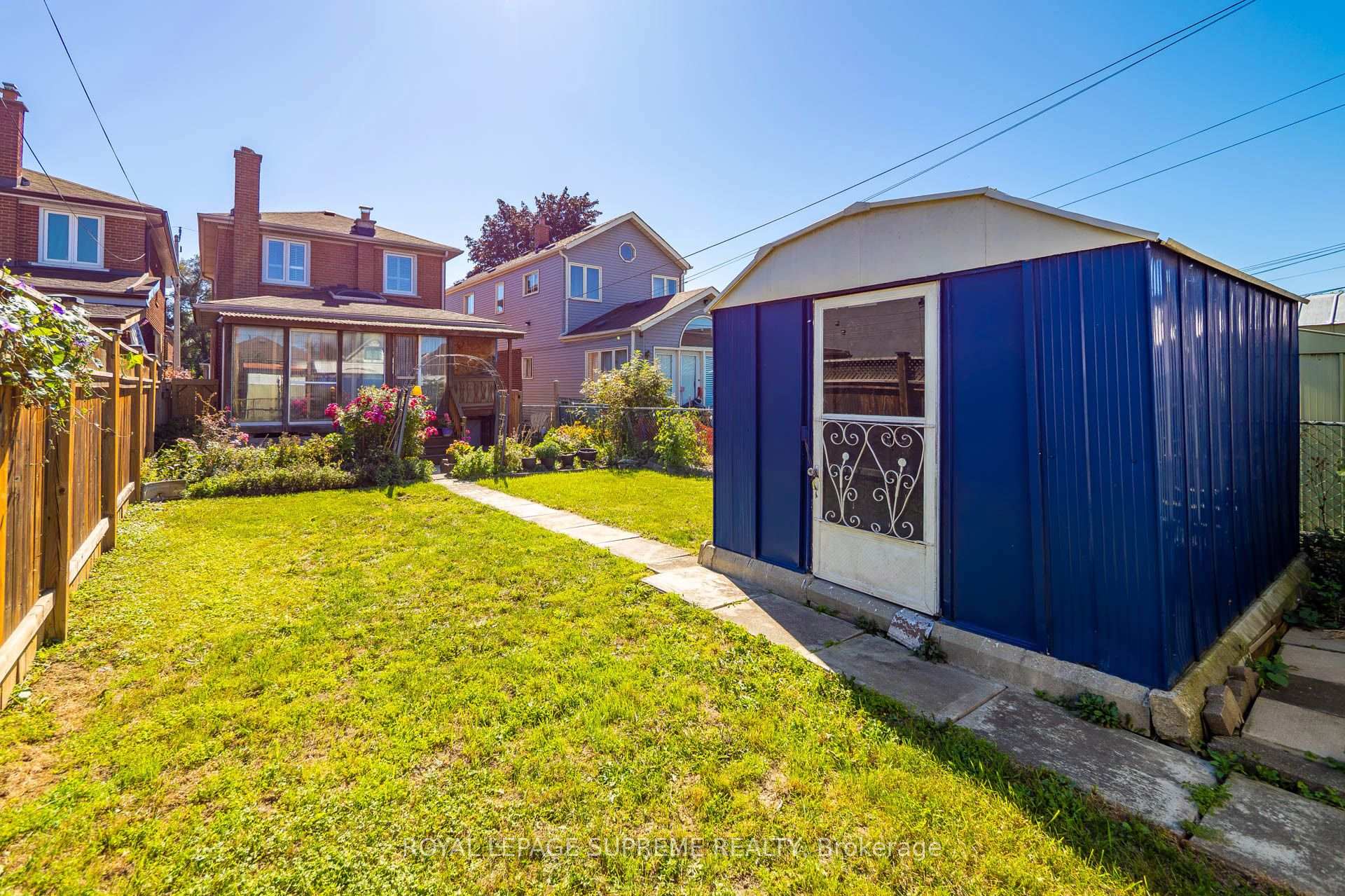 158 Aileen Avenue, Toronto