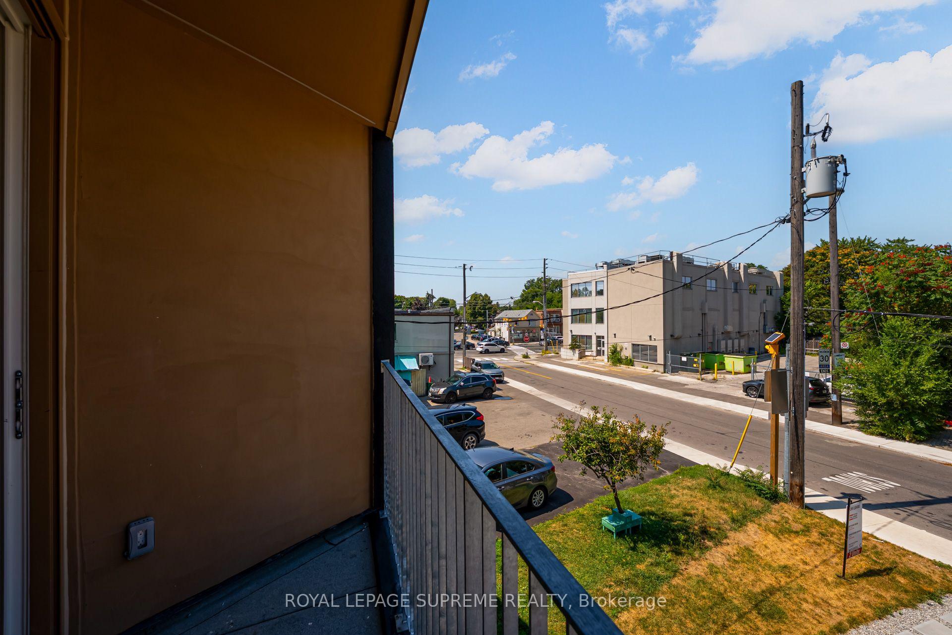 101 Bernice Crescent 3, Toronto Unit: 3
