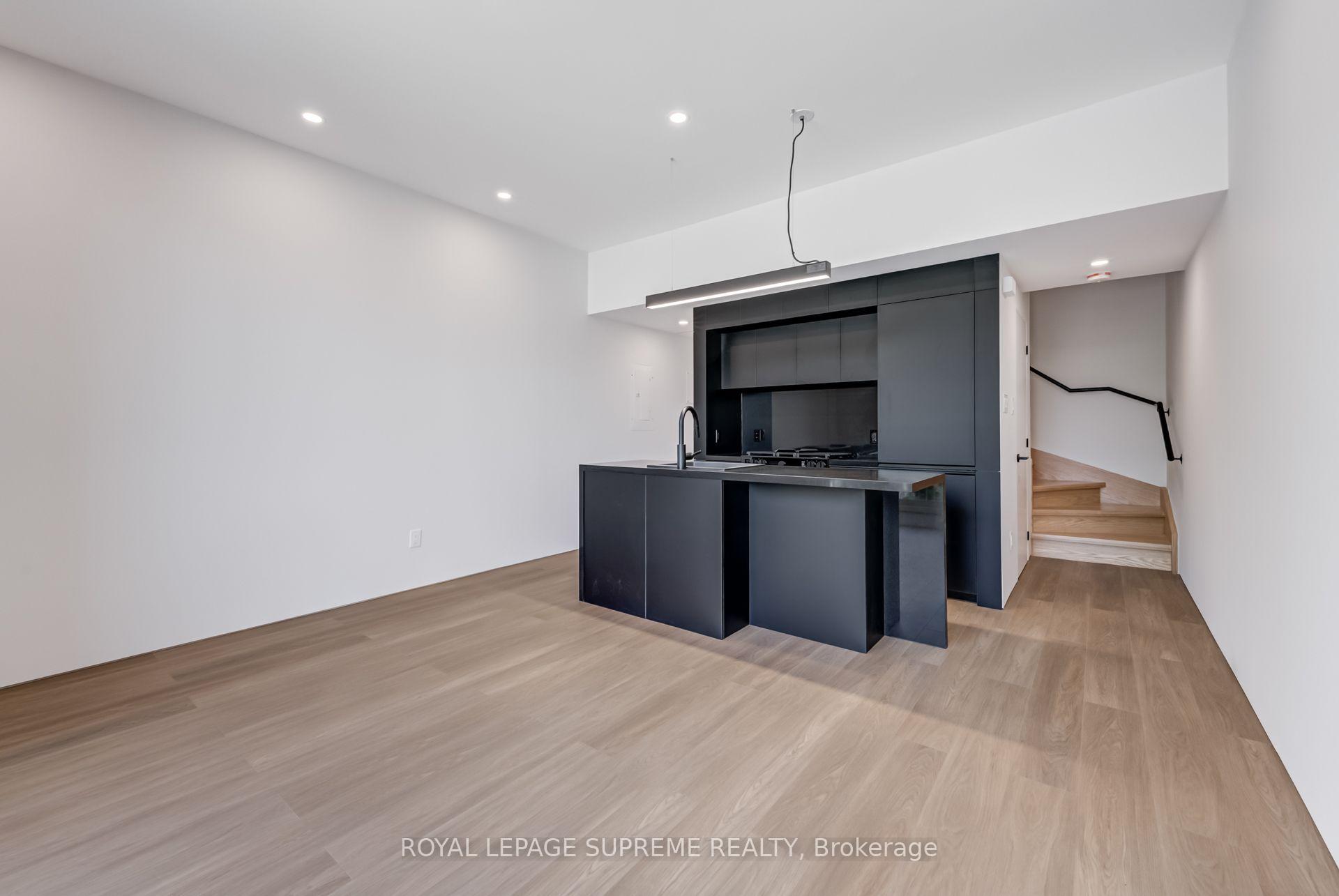 101 Bernice Crescent 3, Toronto Unit: 3