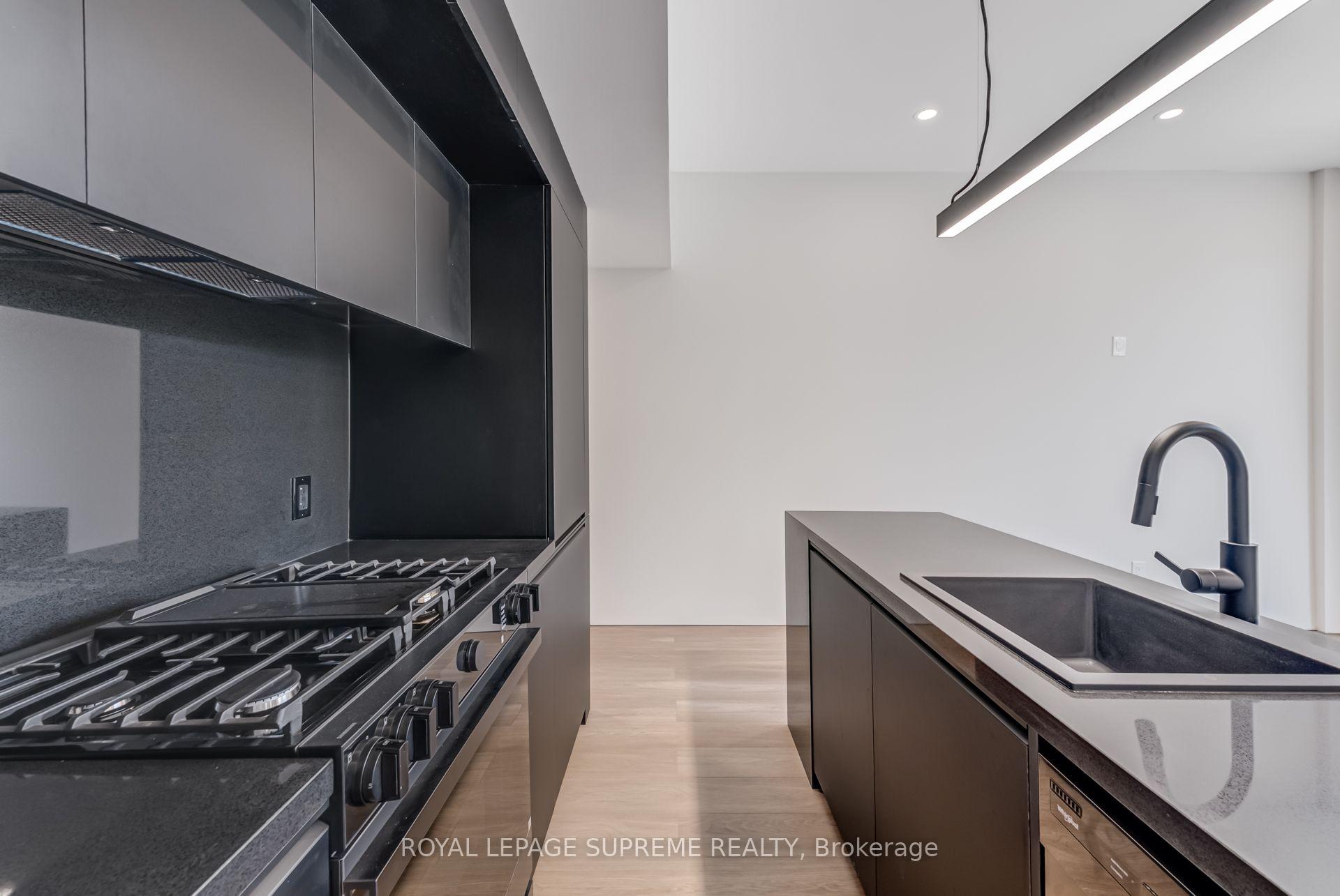 101 Bernice Crescent 3, Toronto Unit: 3