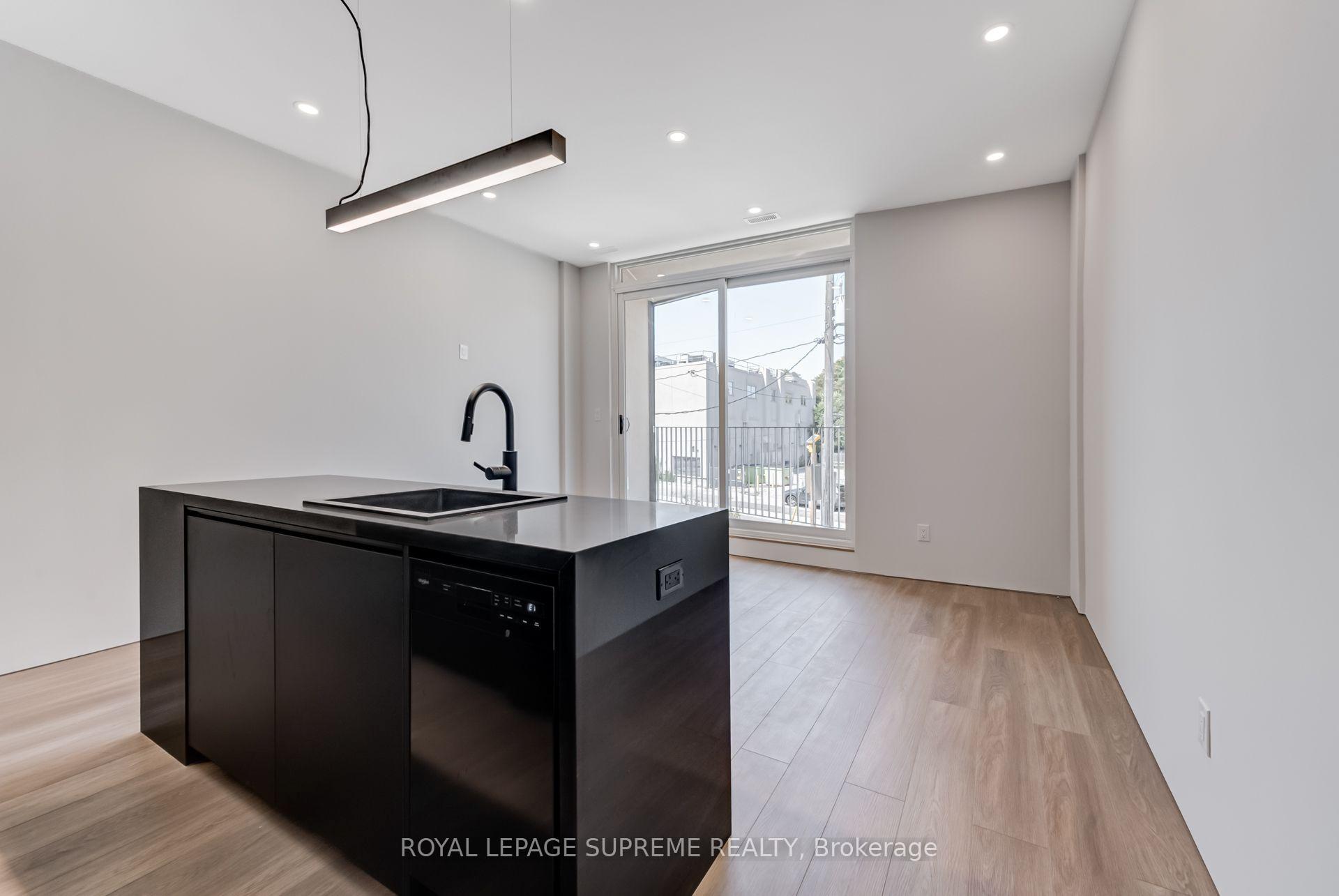 101 Bernice Crescent 3, Toronto Unit: 3