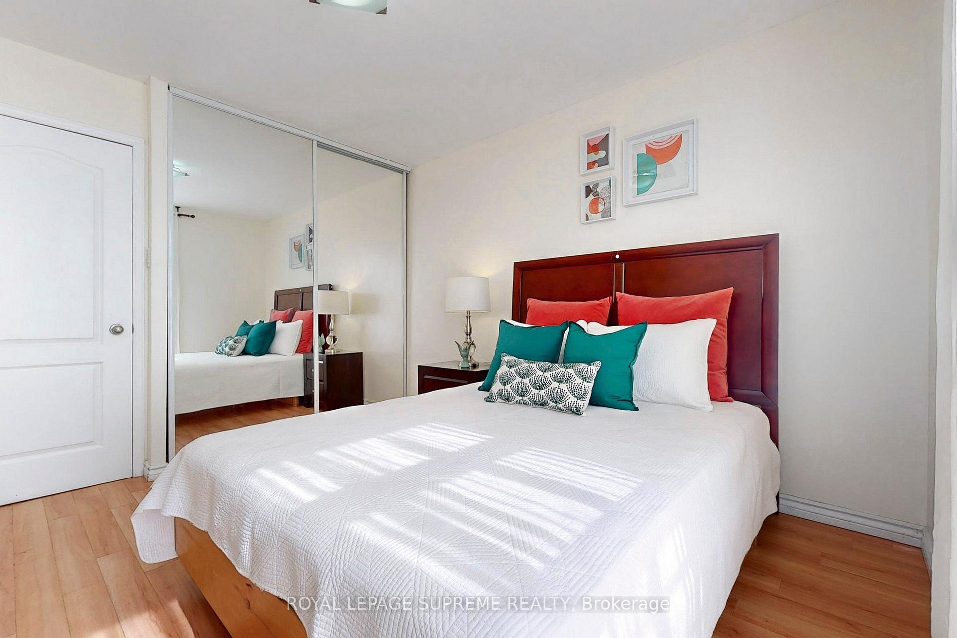 135 Marlee Avenue 401, Toronto Unit: 401