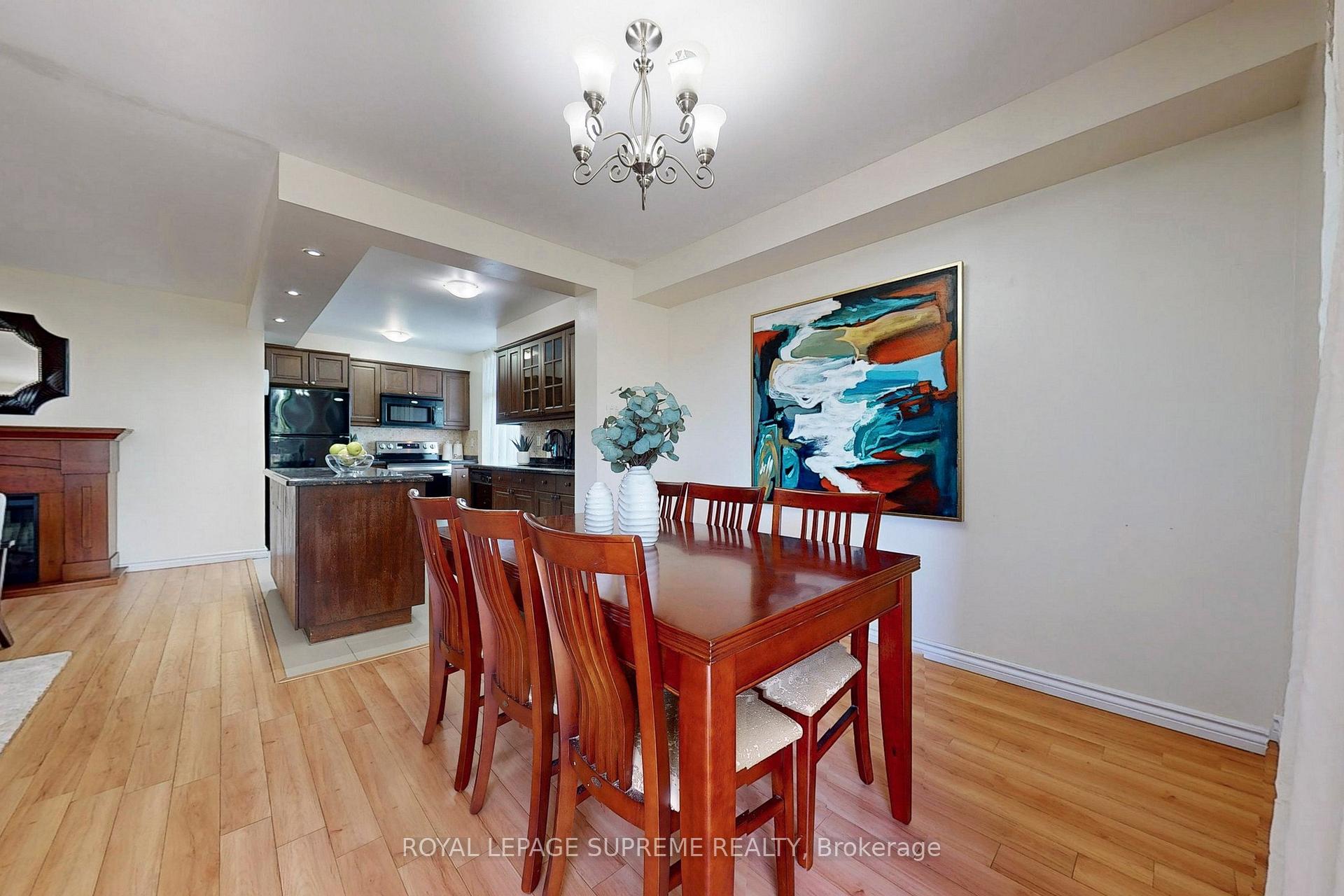 135 Marlee Avenue 401, Toronto Unit: 401