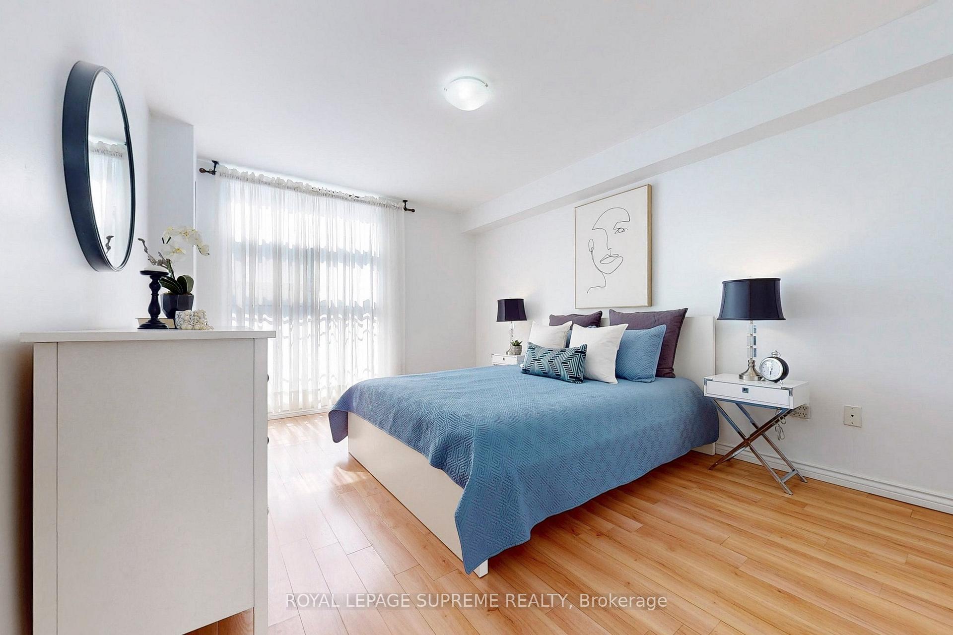 135 Marlee Avenue 401, Toronto Unit: 401