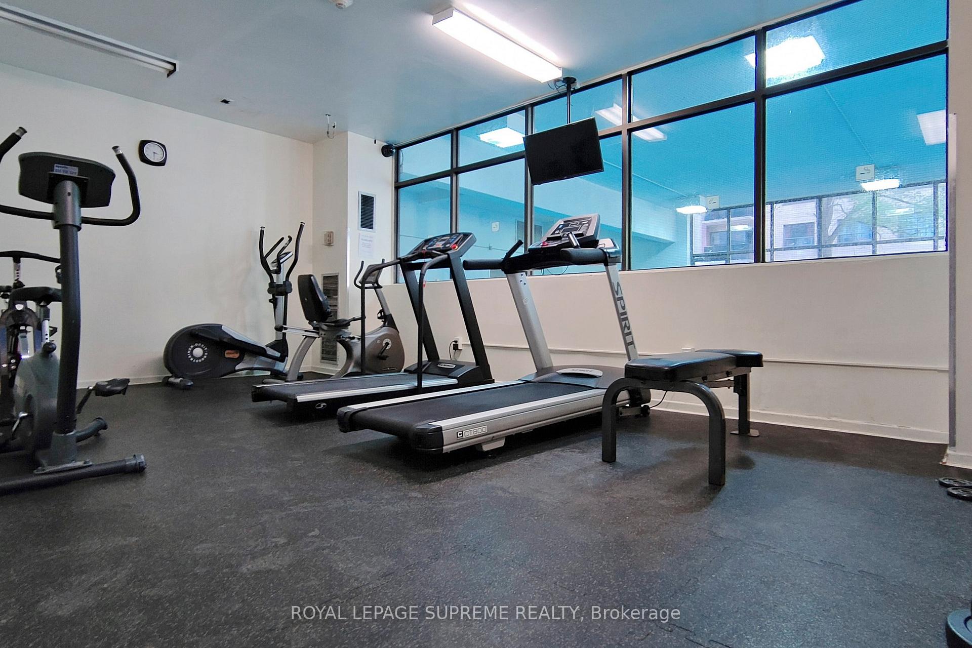 135 Marlee Avenue 401, Toronto Unit: 401