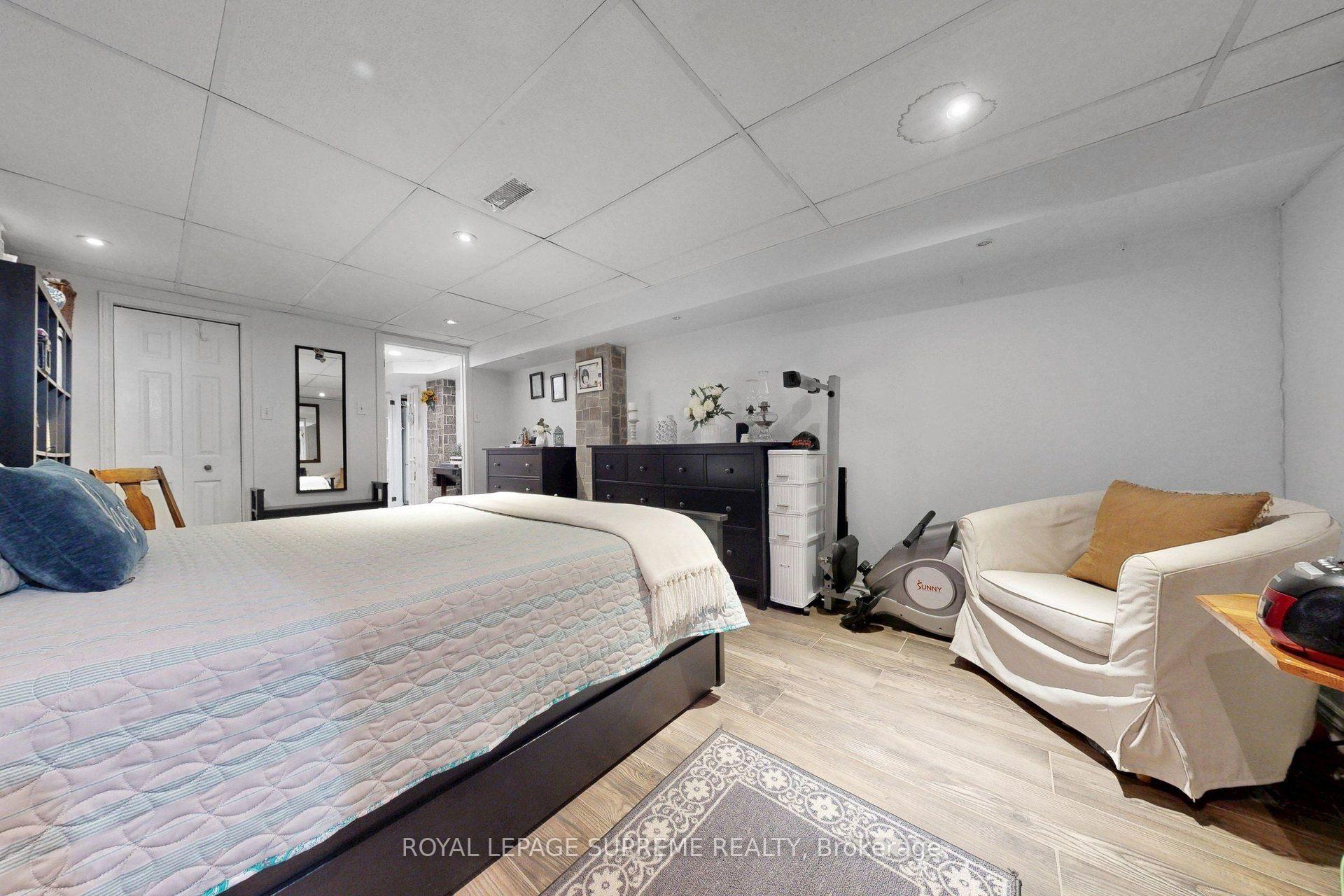 465 Maple Leaf Drive, Toronto