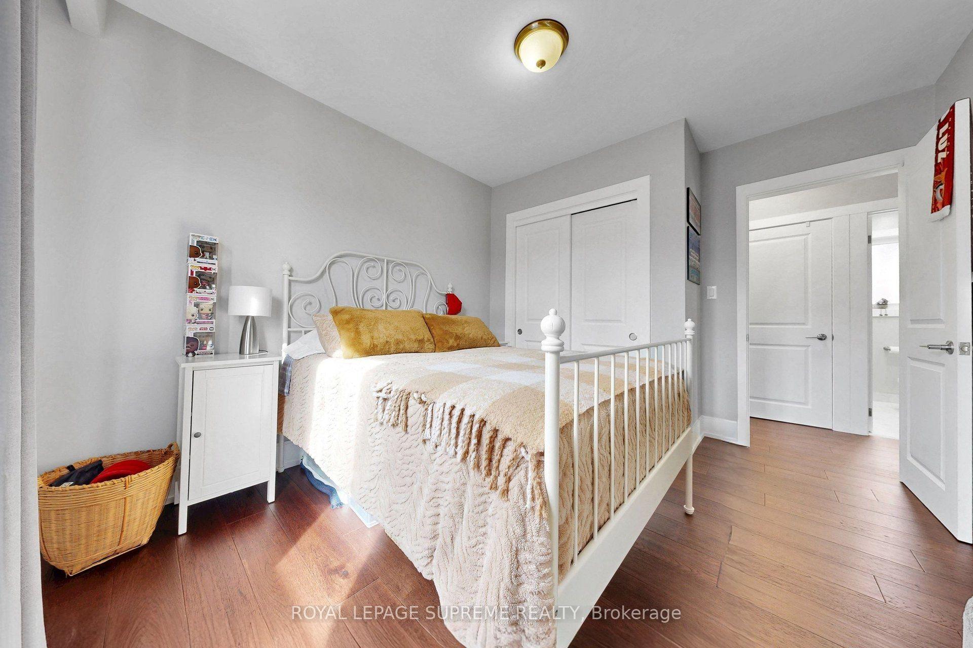 465 Maple Leaf Drive, Toronto