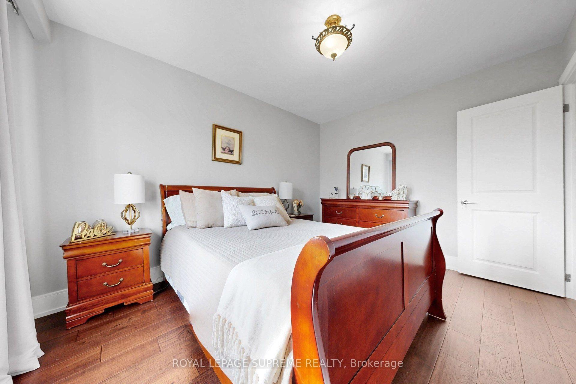 465 Maple Leaf Drive, Toronto