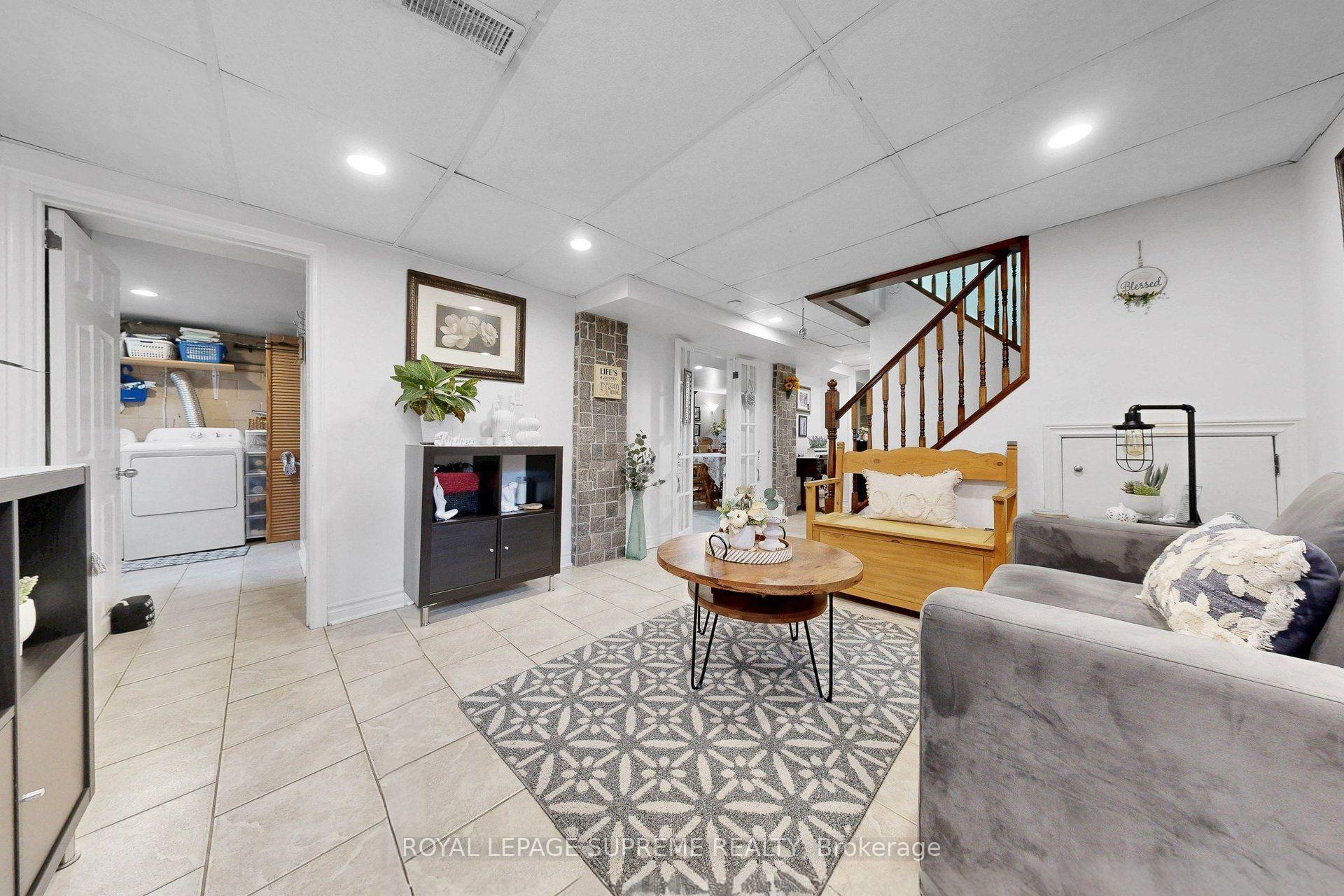 465 Maple Leaf Drive, Toronto