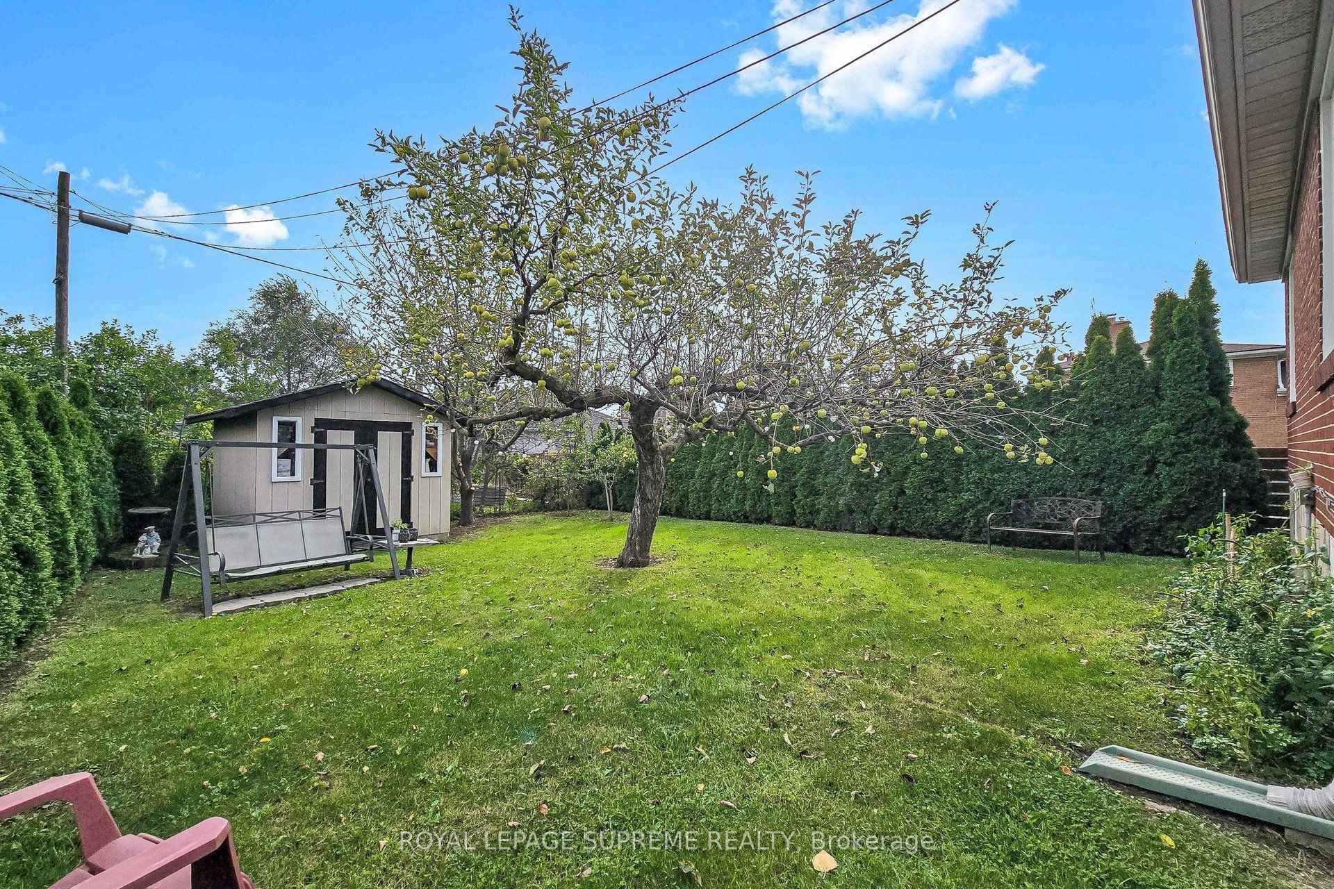 465 Maple Leaf Drive, Toronto
