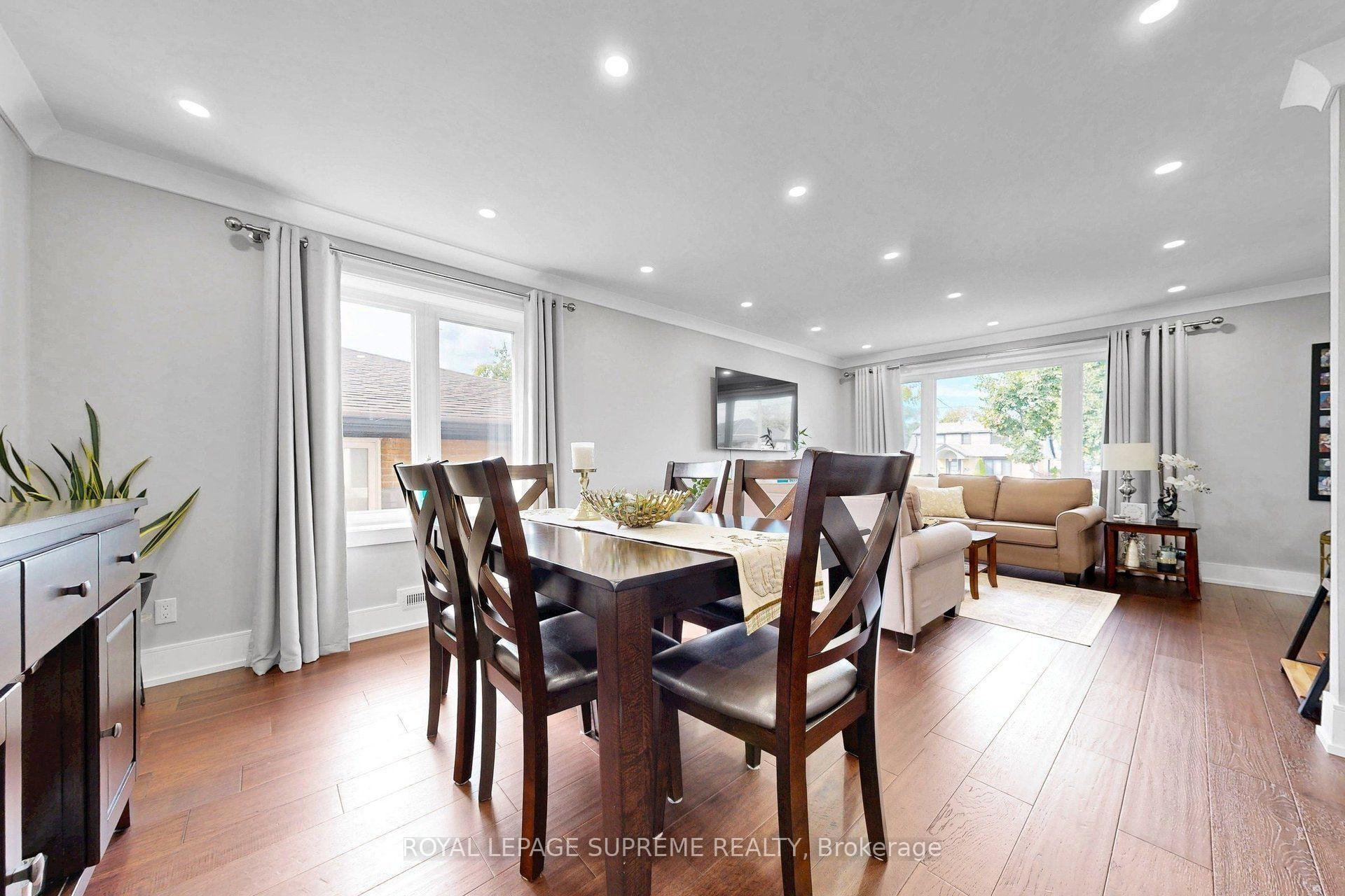 465 Maple Leaf Drive, Toronto