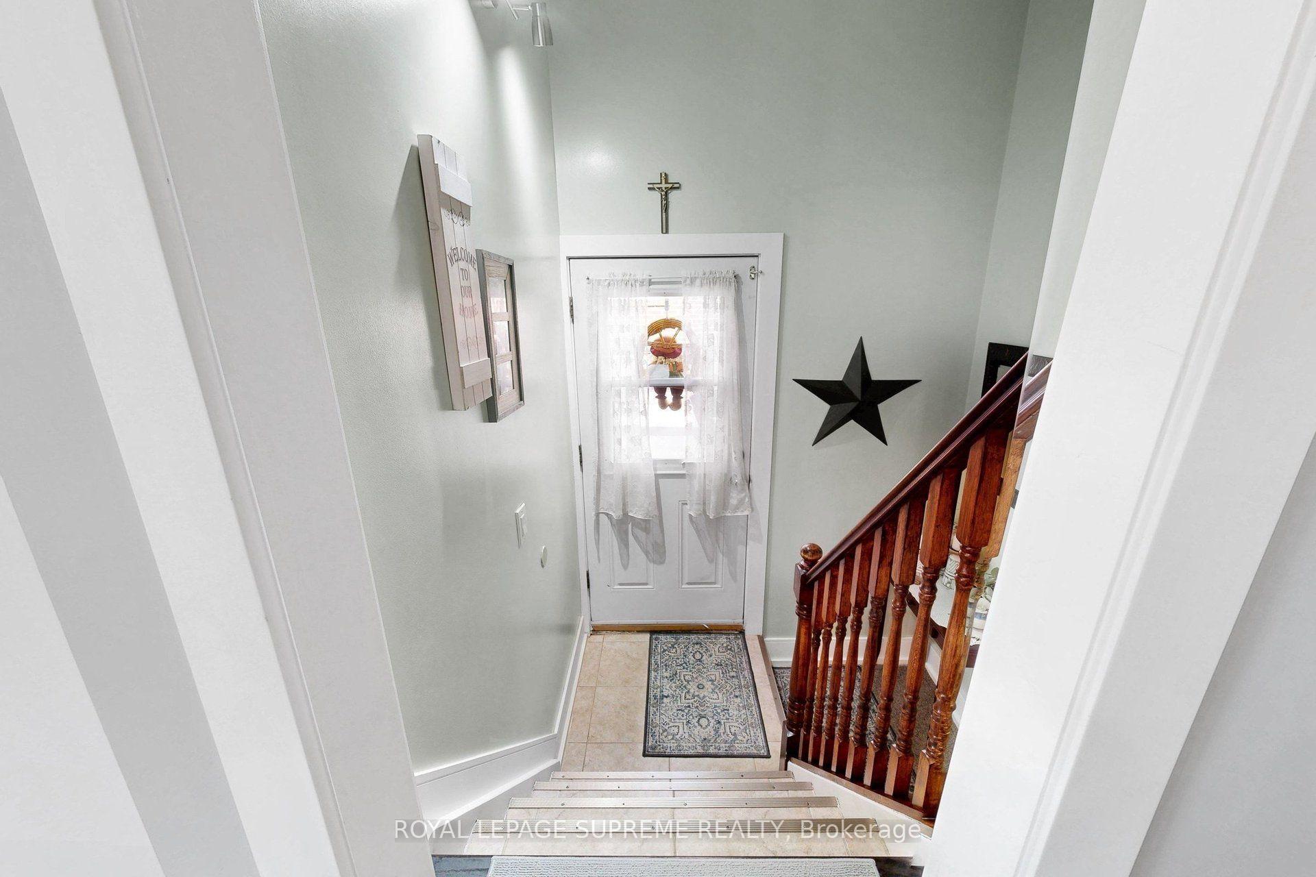 465 Maple Leaf Drive, Toronto