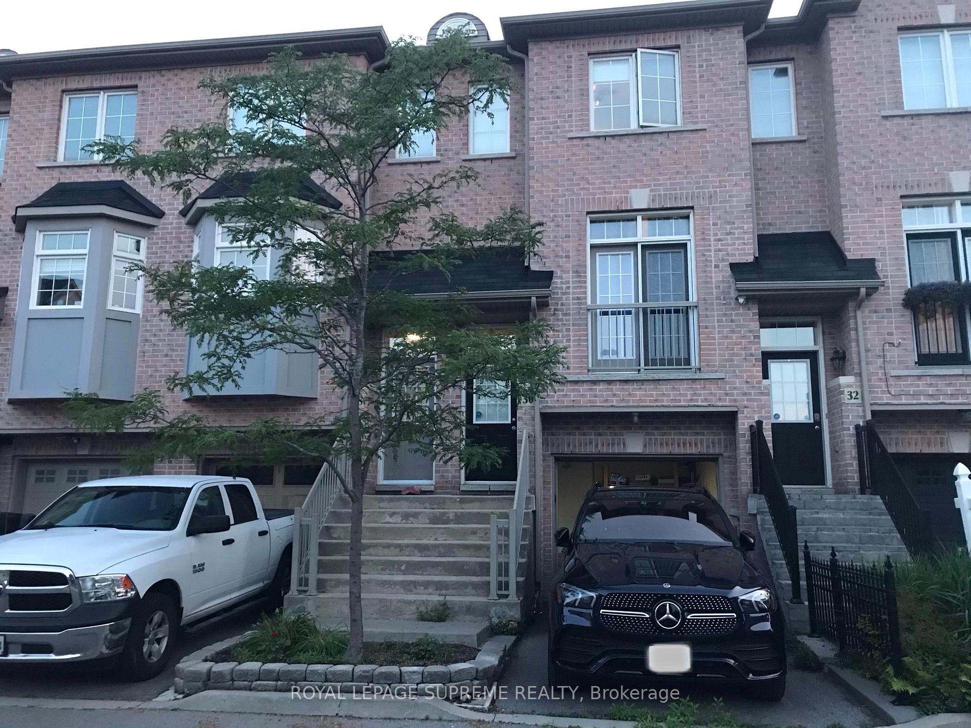 30 Pont Lane, Toronto