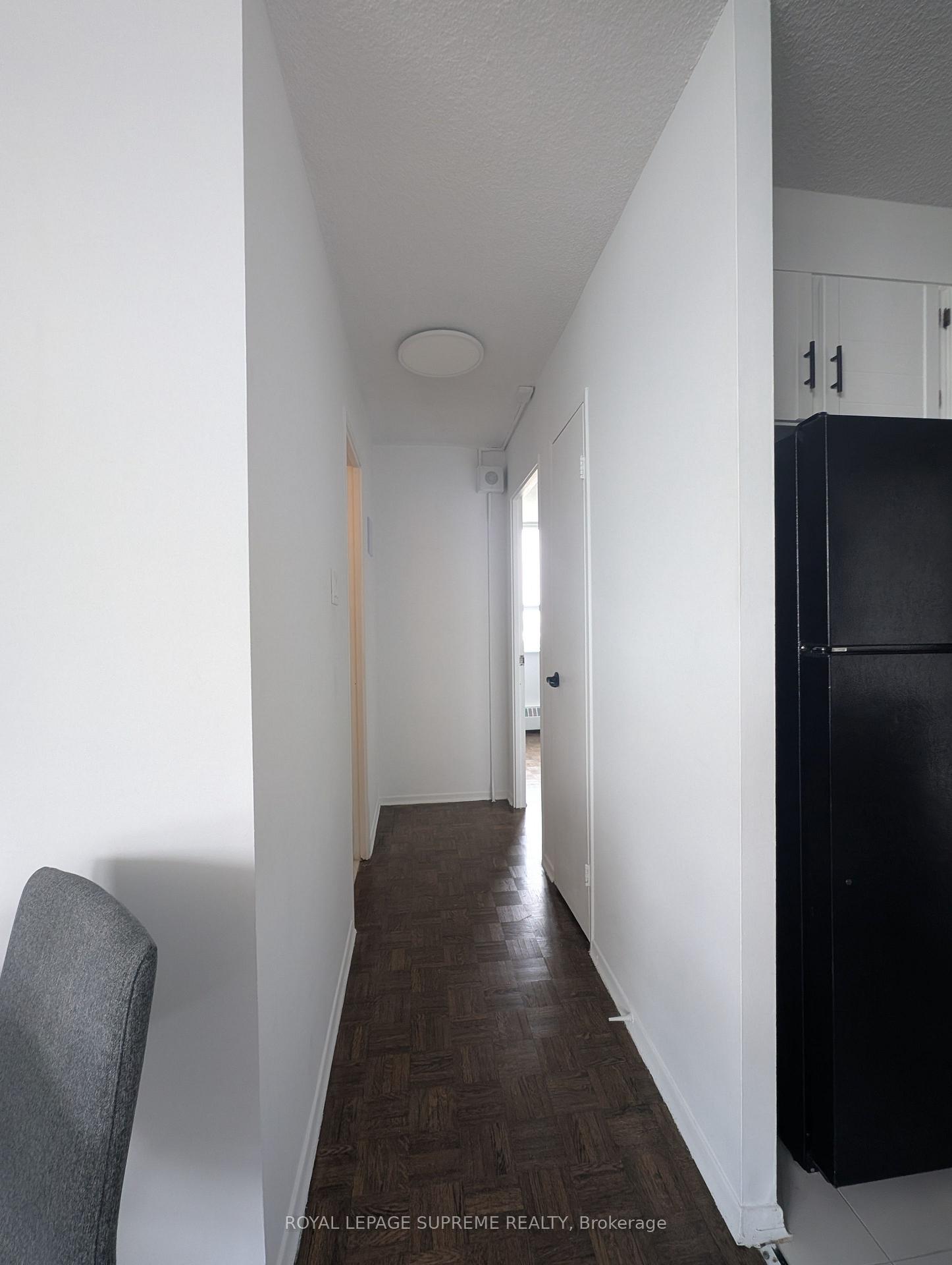 541 Blackthorn Avenue 1514, Toronto Unit: 1514