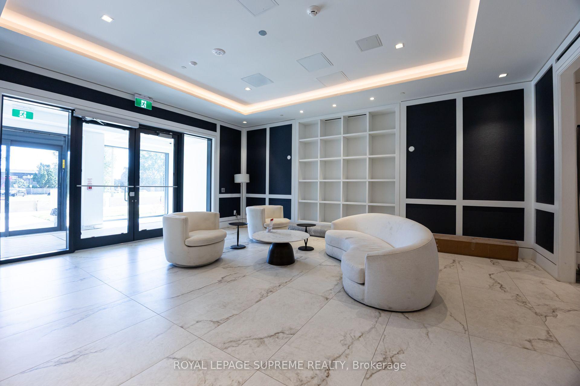 4010 Eglinton Avenue W 412, Toronto Unit: 412