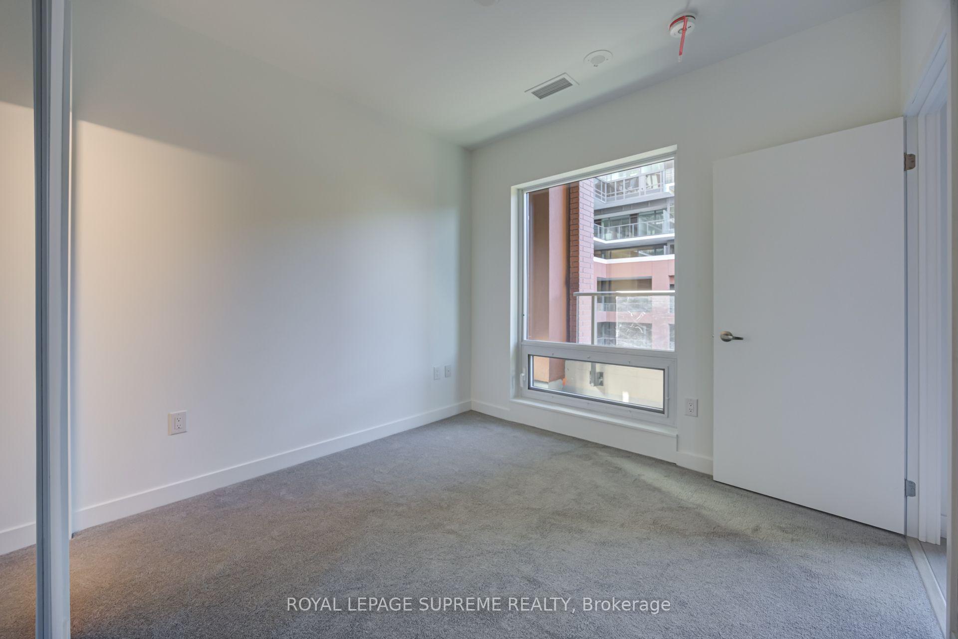 4010 Eglinton Avenue W 412, Toronto Unit: 412
