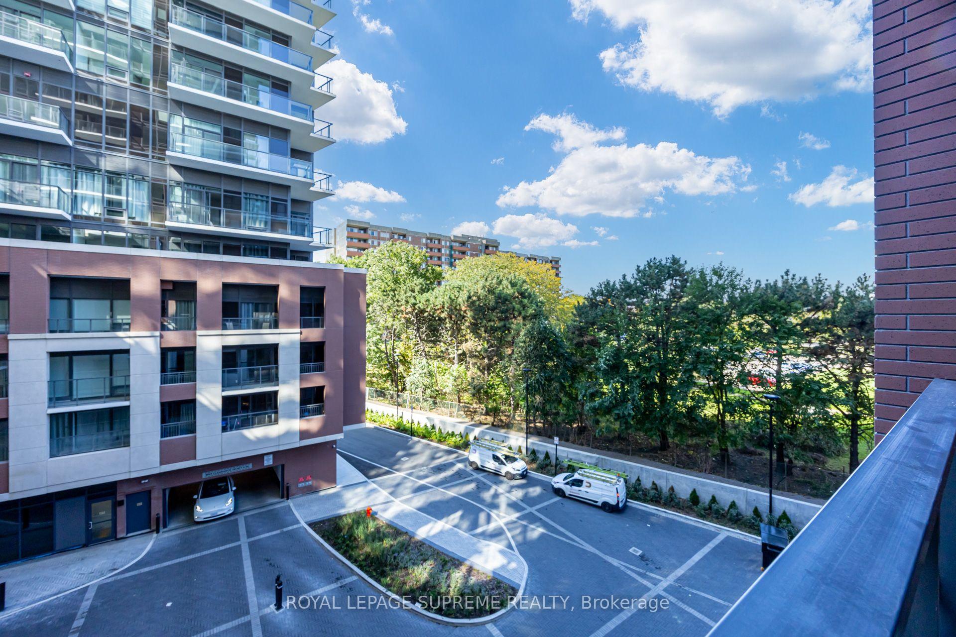 4010 Eglinton Avenue W 412, Toronto Unit: 412