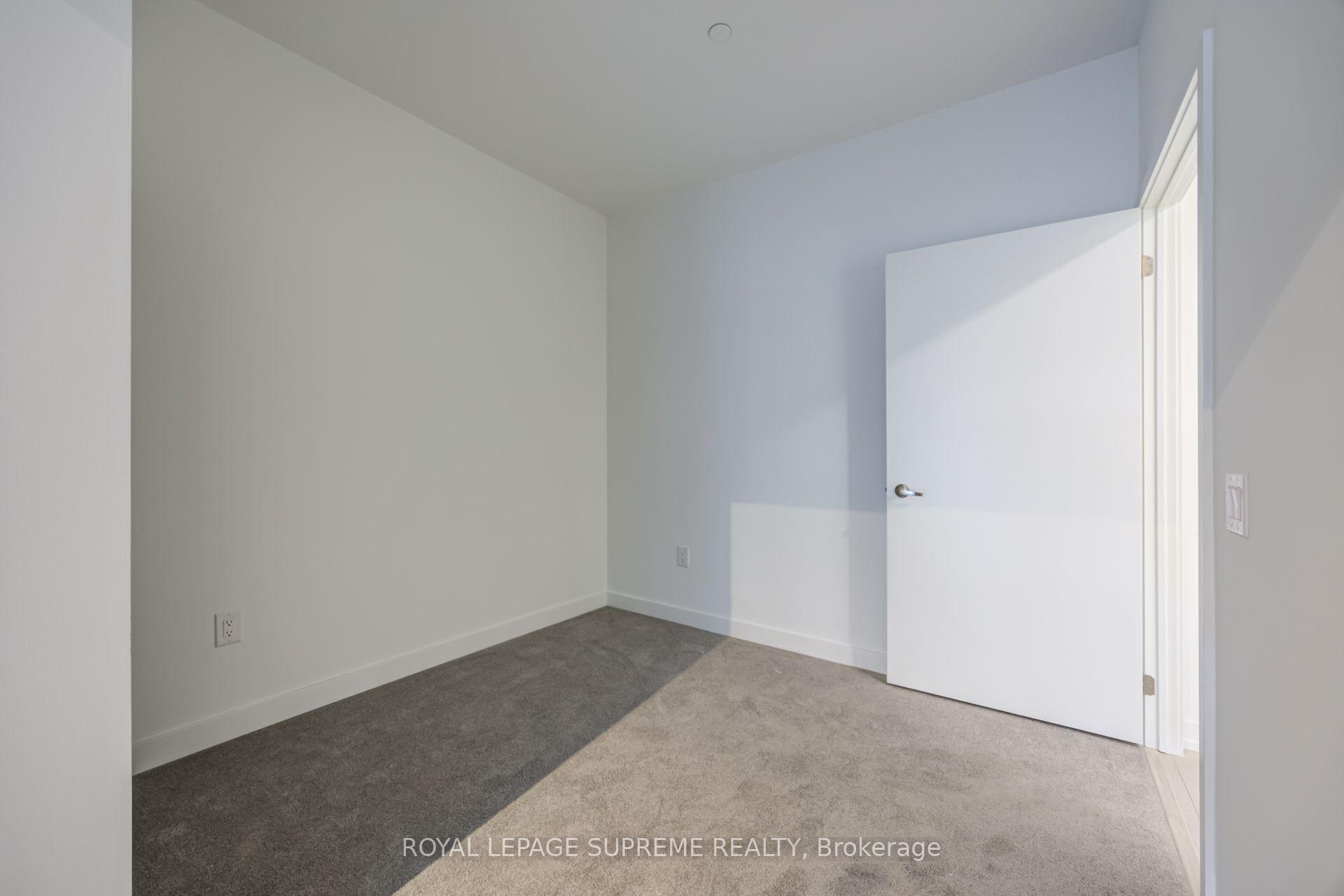 4010 Eglinton Avenue W 412, Toronto Unit: 412