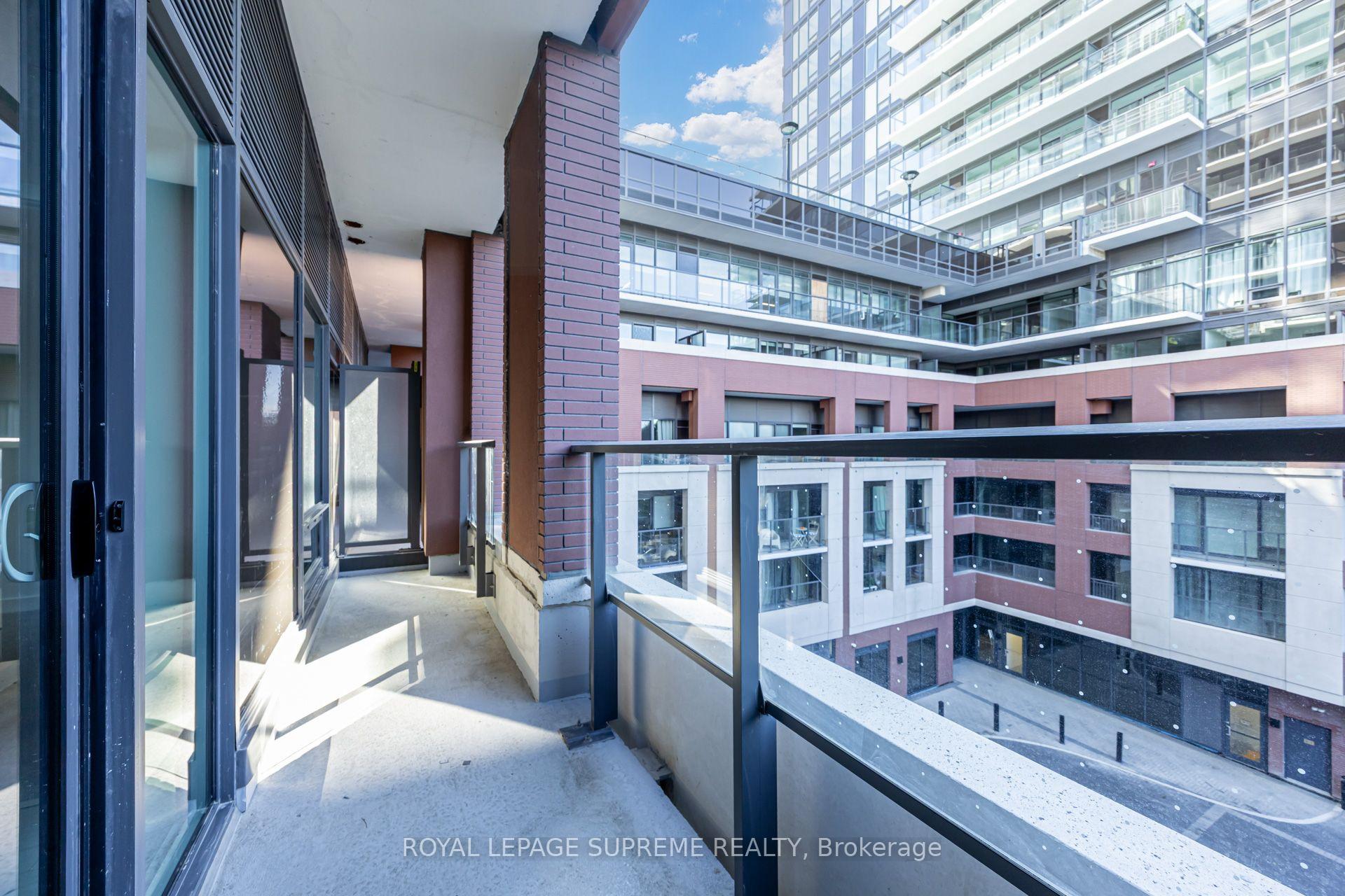 4010 Eglinton Avenue W 412, Toronto Unit: 412