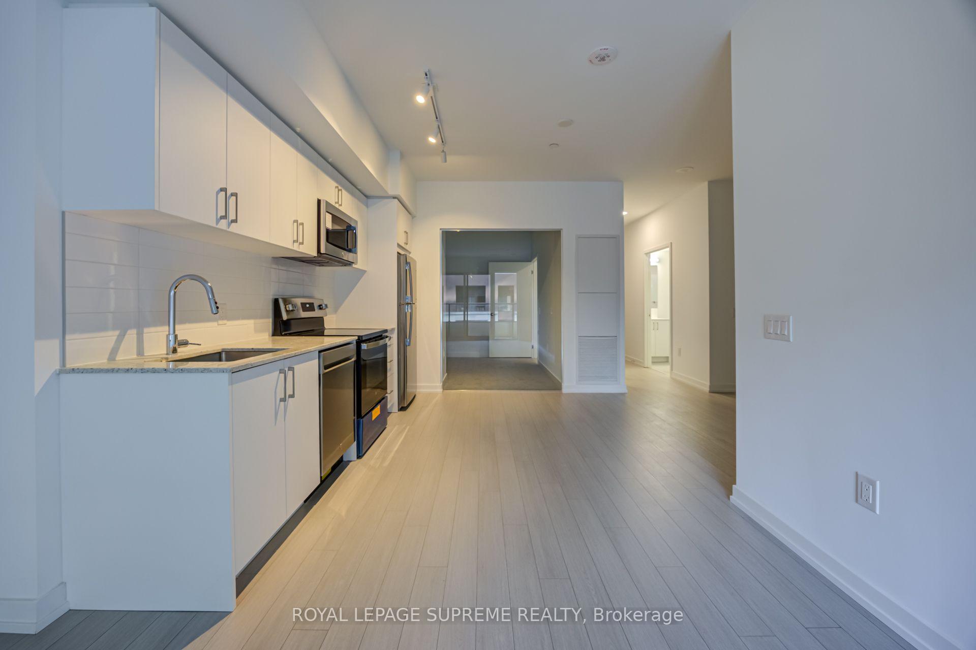 4010 Eglinton Avenue W 412, Toronto Unit: 412