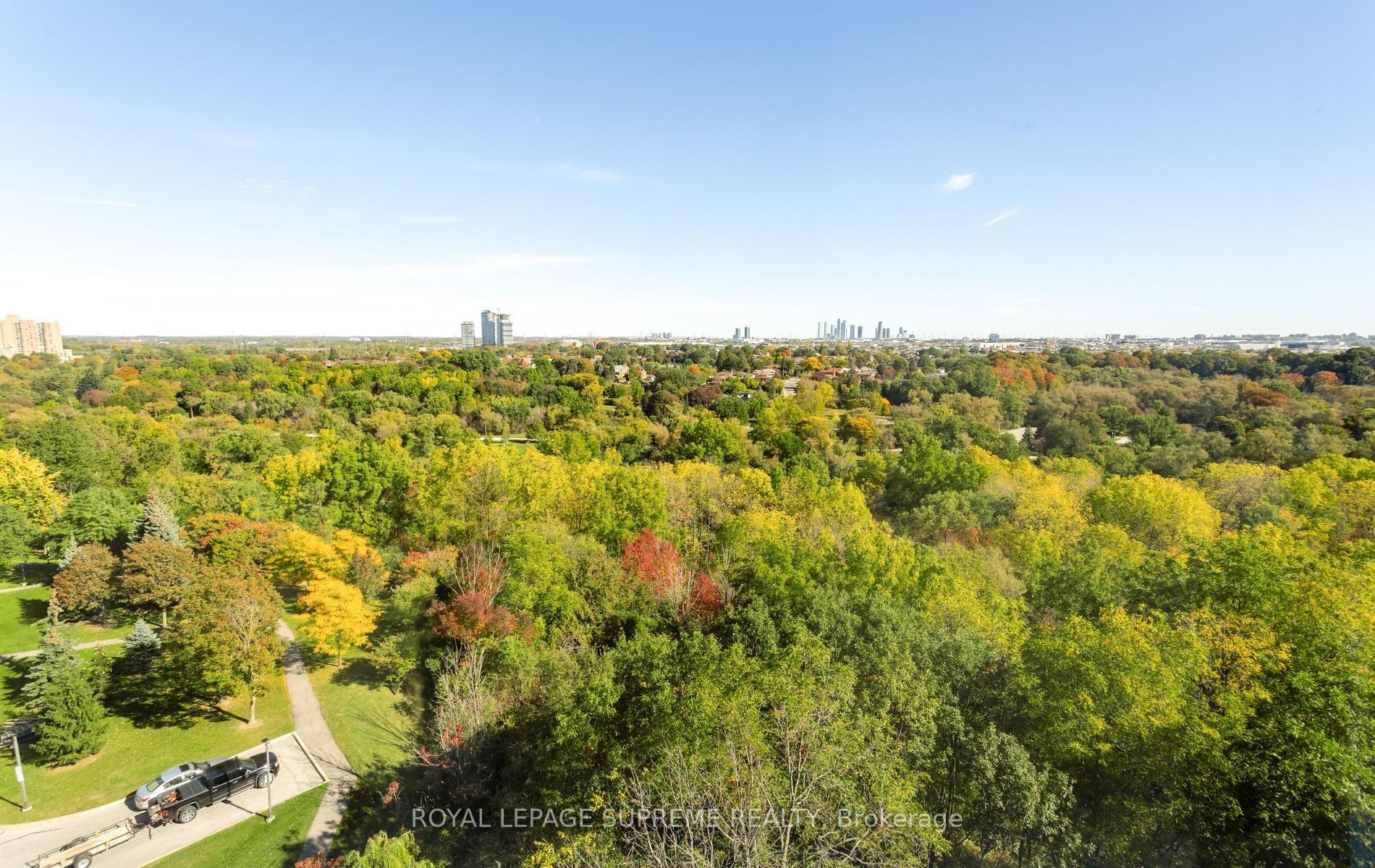 5 Rowntree Road 1015, Toronto Unit: 1015