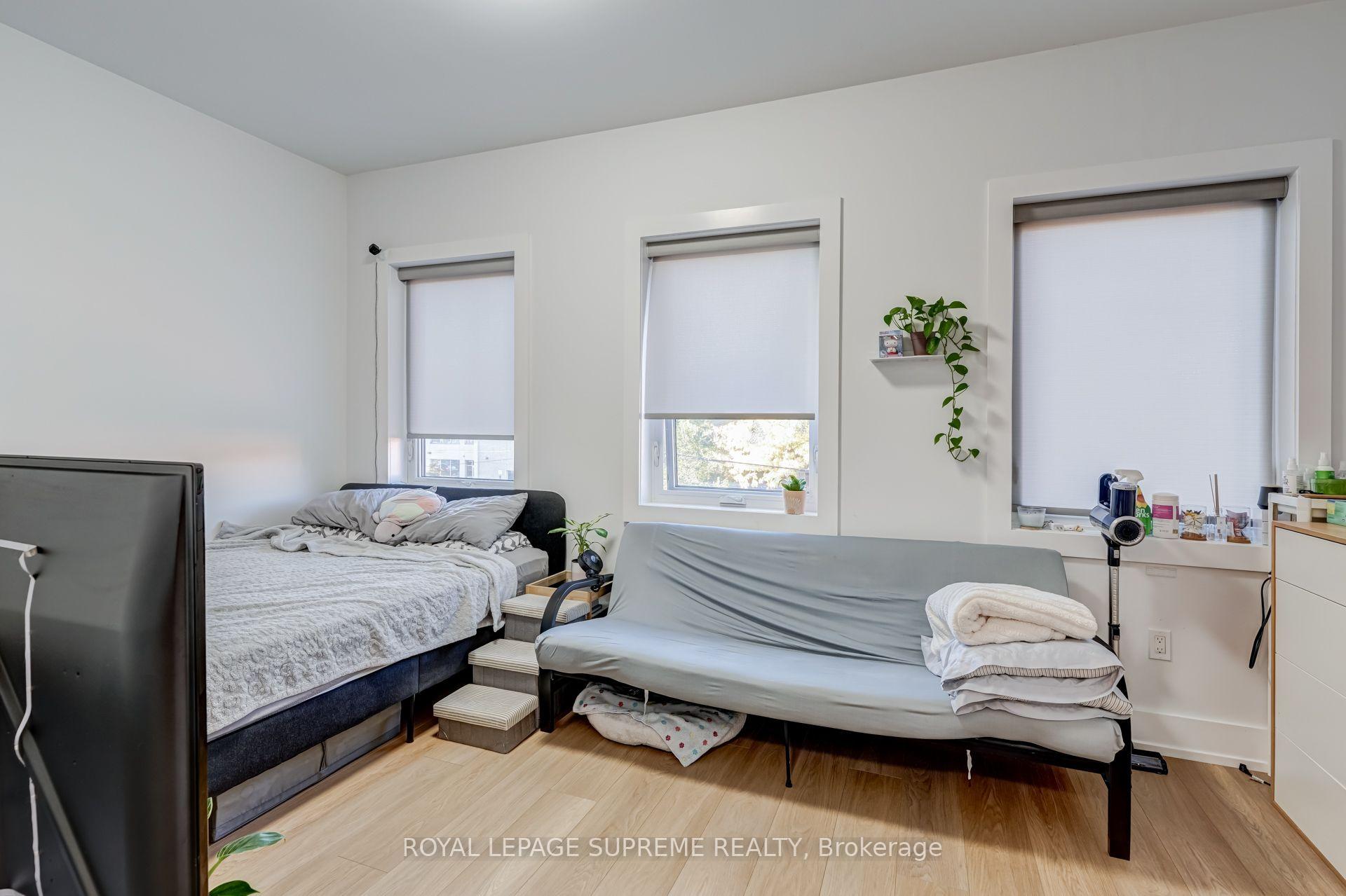 97 Bernice Crescent 2, Toronto Unit: 2