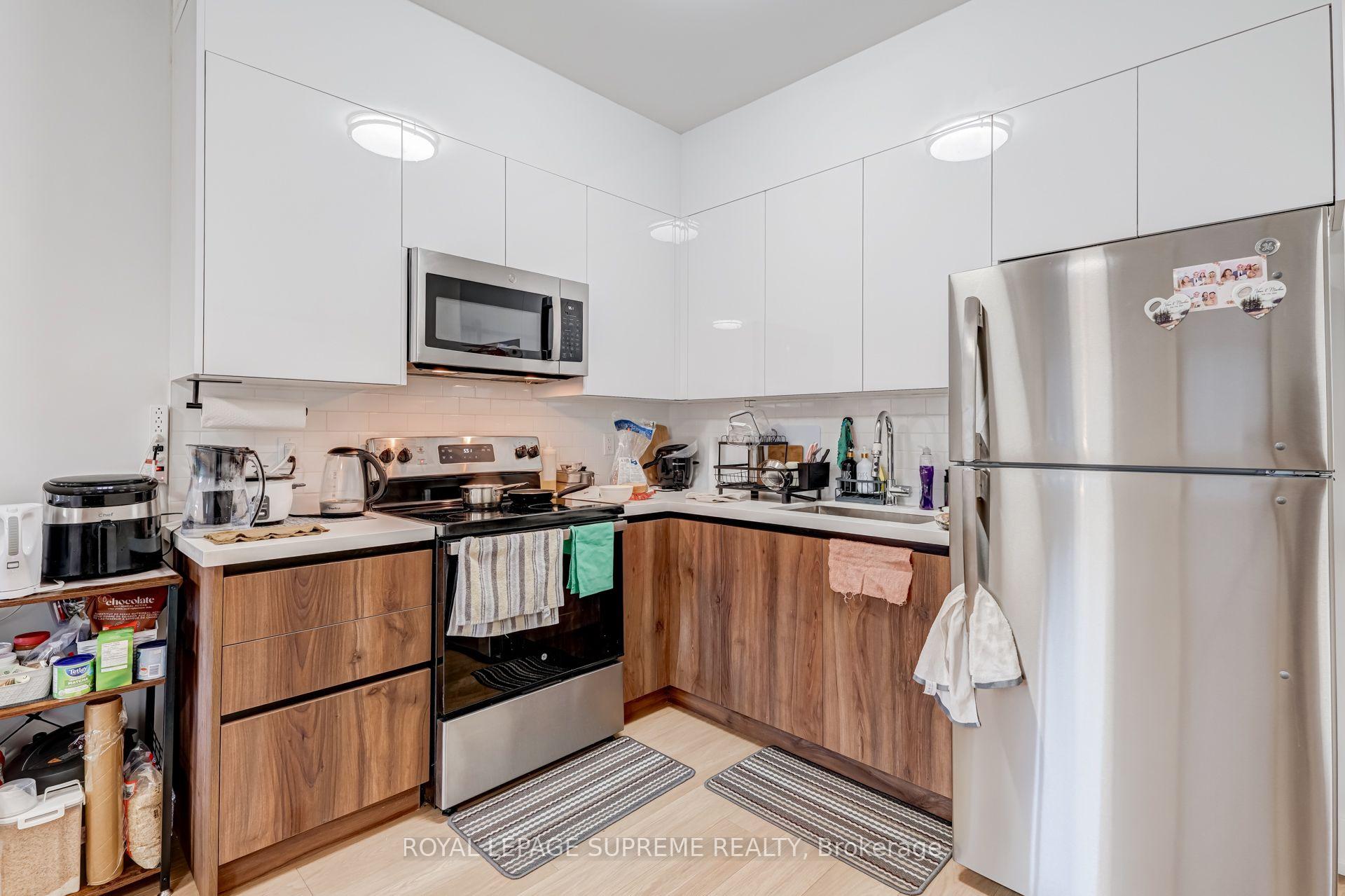 97 Bernice Crescent 2, Toronto Unit: 2