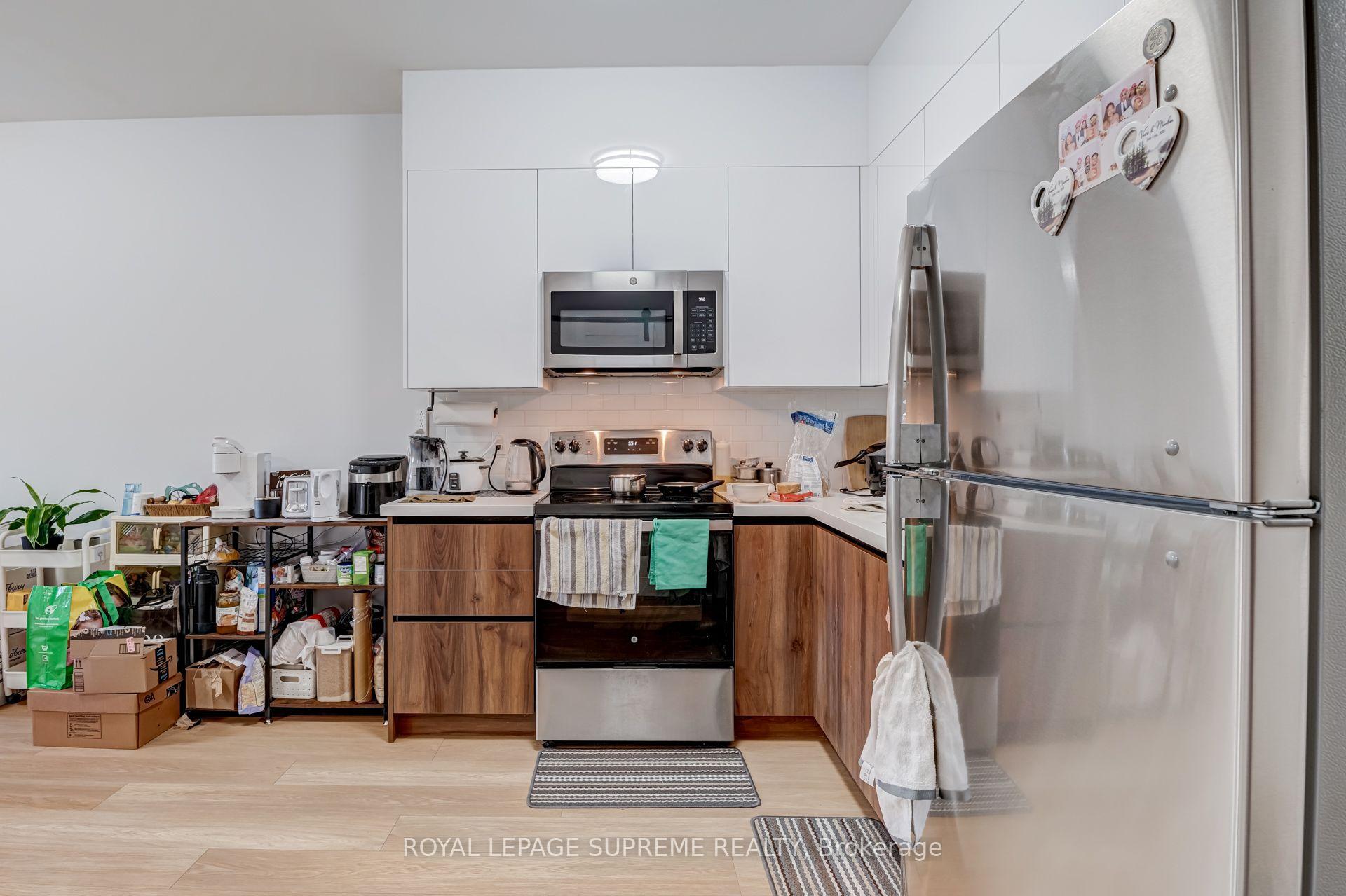 97 Bernice Crescent 2, Toronto Unit: 2