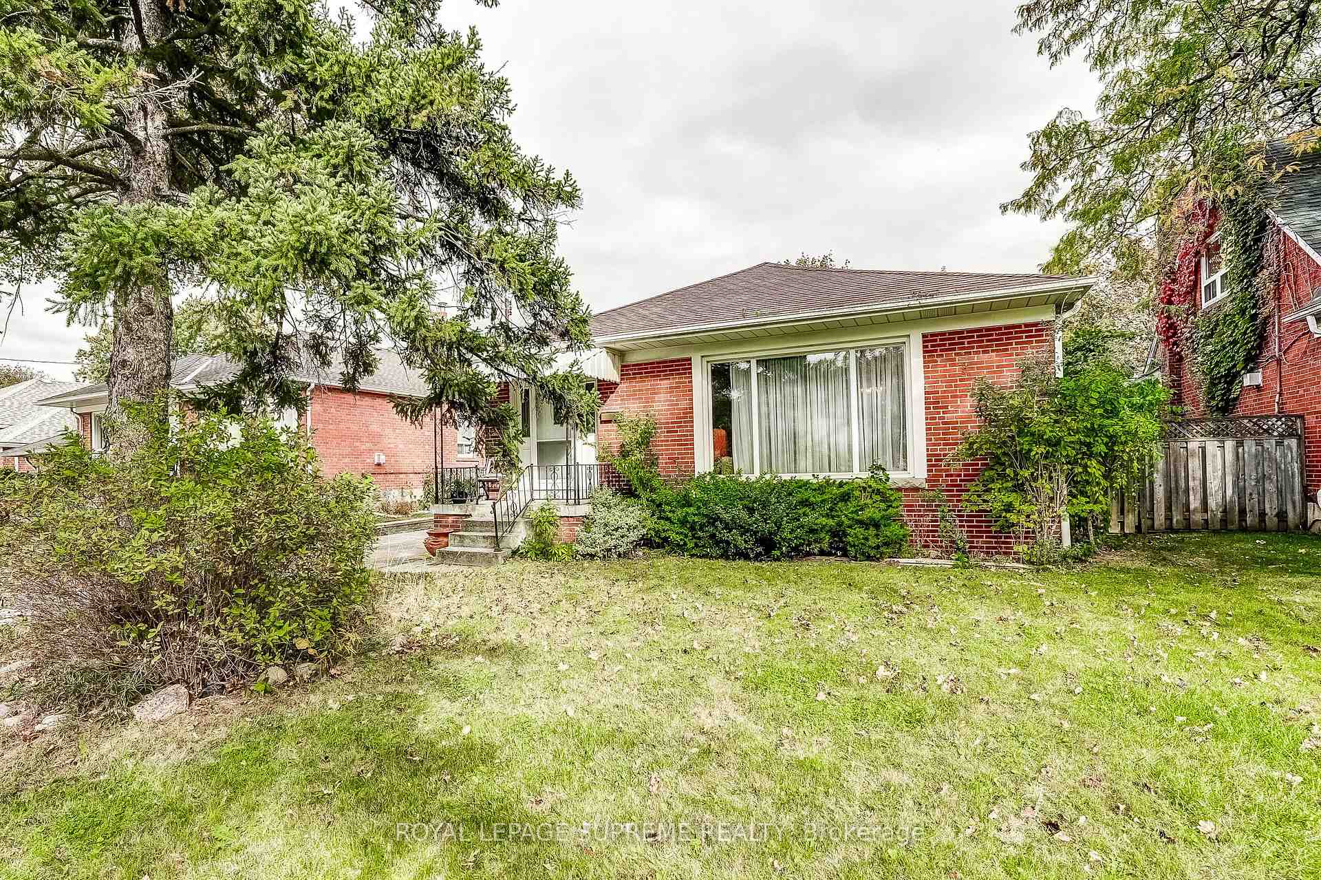 19 Bridgetown Drive, Toronto
