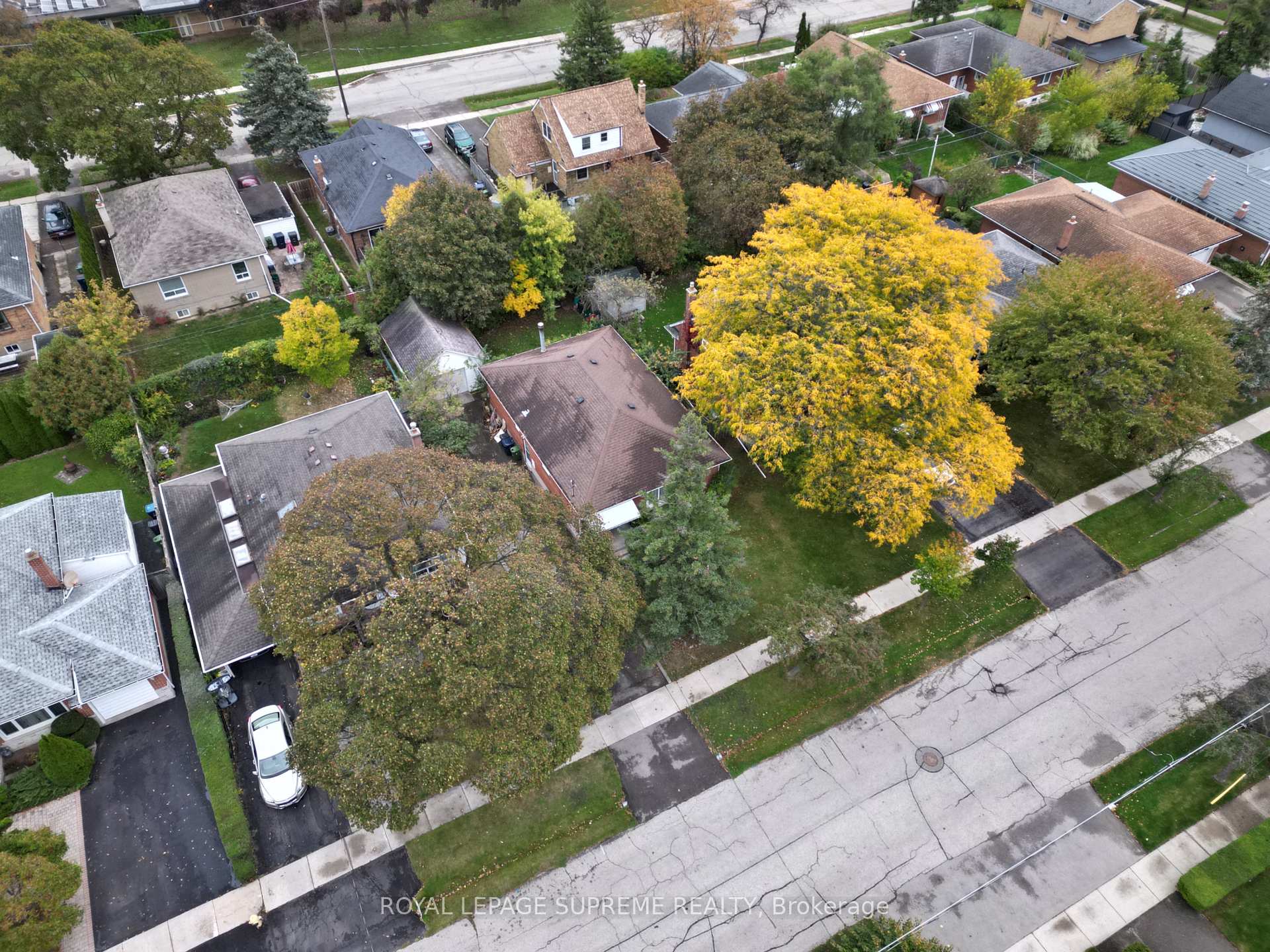 19 Bridgetown Drive, Toronto