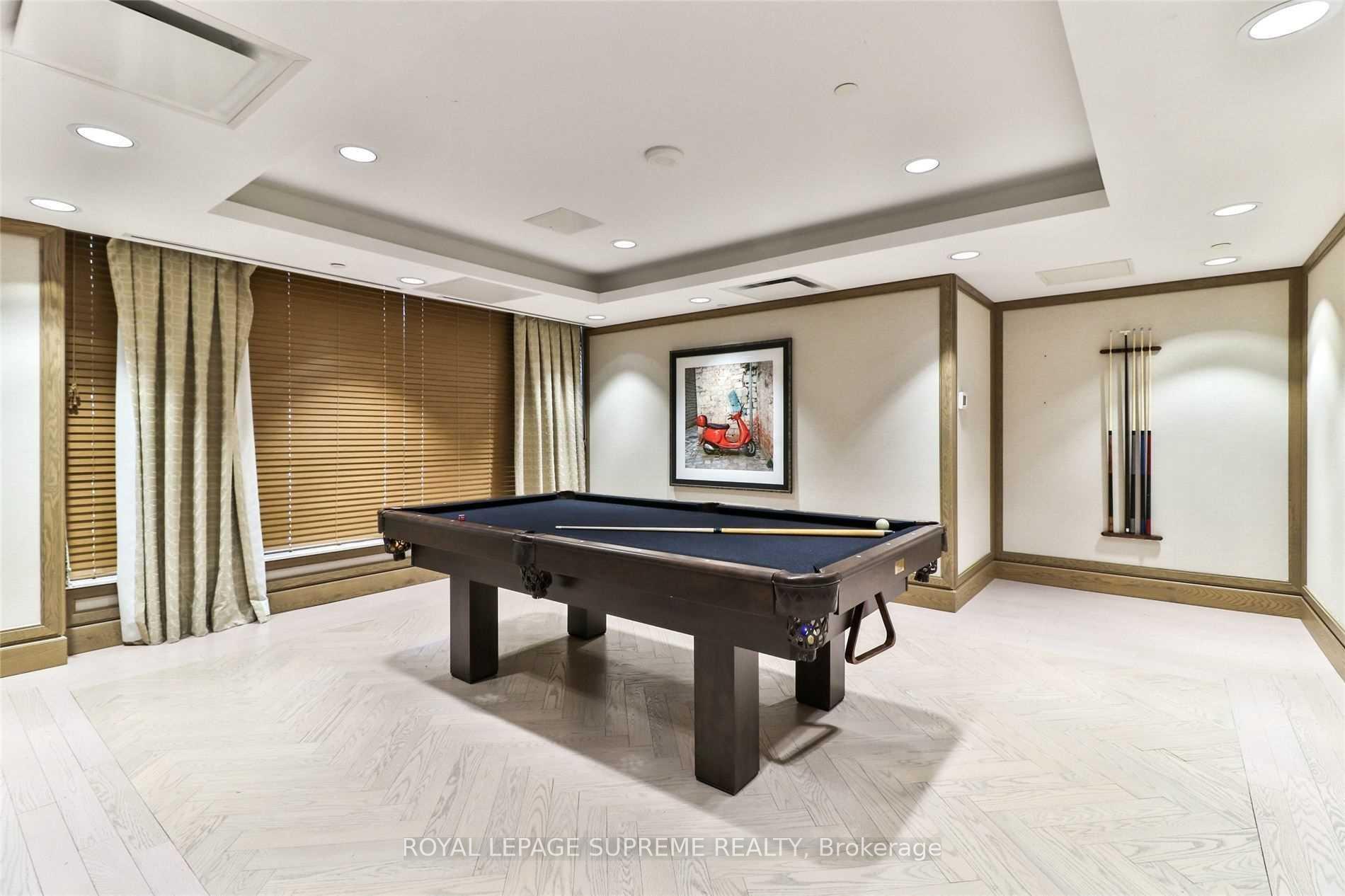 3091 Dufferin Street 214, Toronto Unit: 214