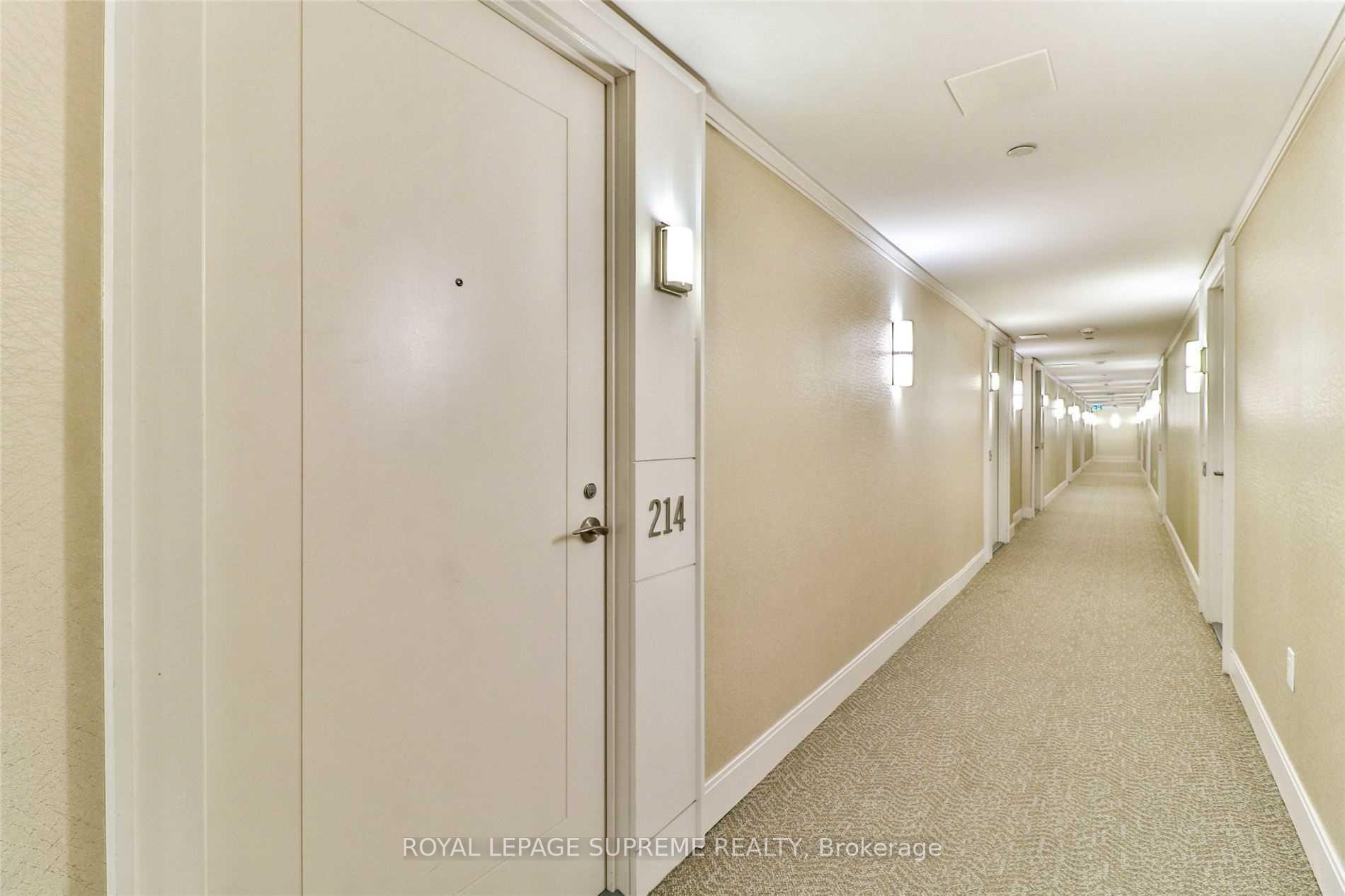 3091 Dufferin Street 214, Toronto Unit: 214