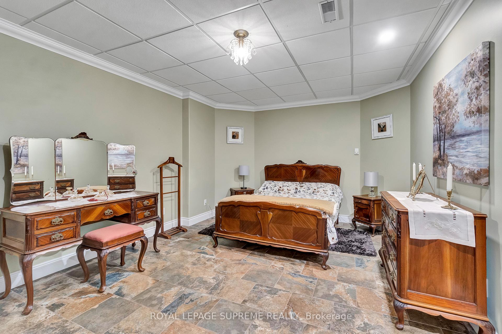 436 8th Concession Road