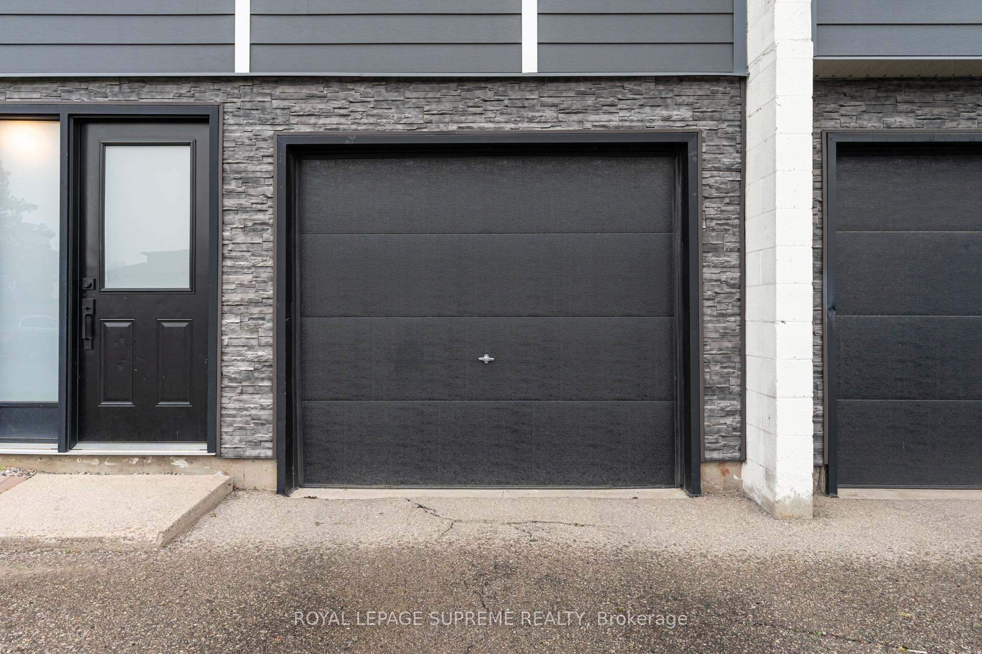 #21 - 135 Chalmers Street Unit: 21