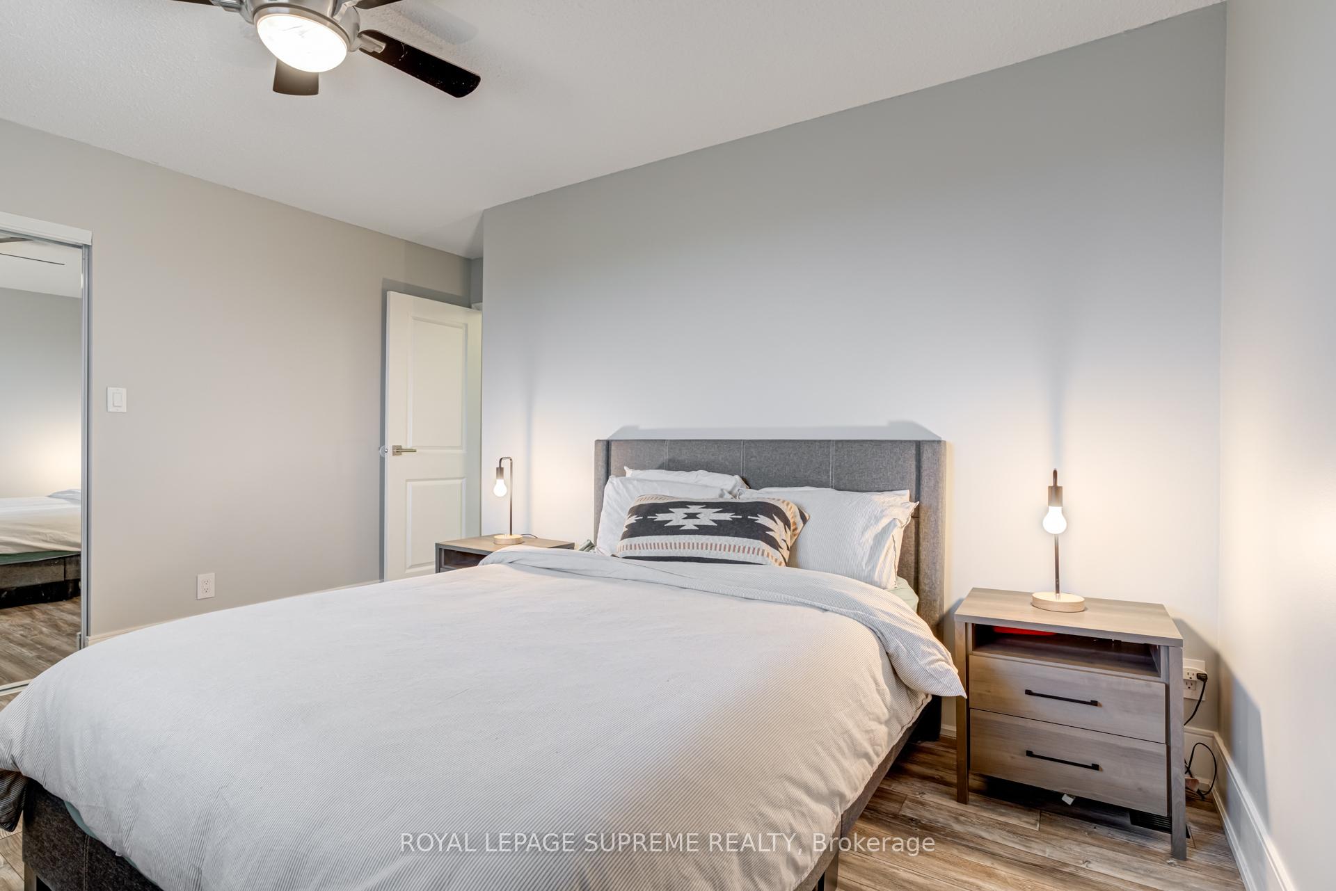 #21 - 135 Chalmers Street Unit: 21