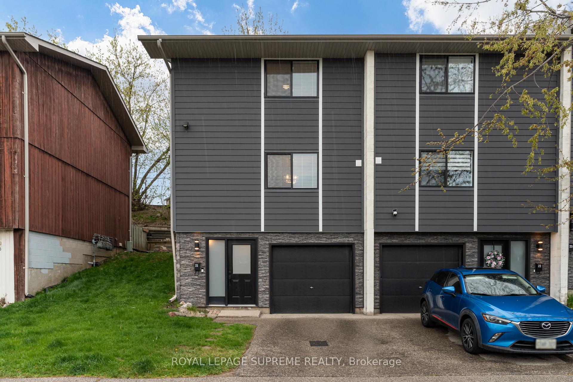 #21 - 135 Chalmers Street Unit: 21