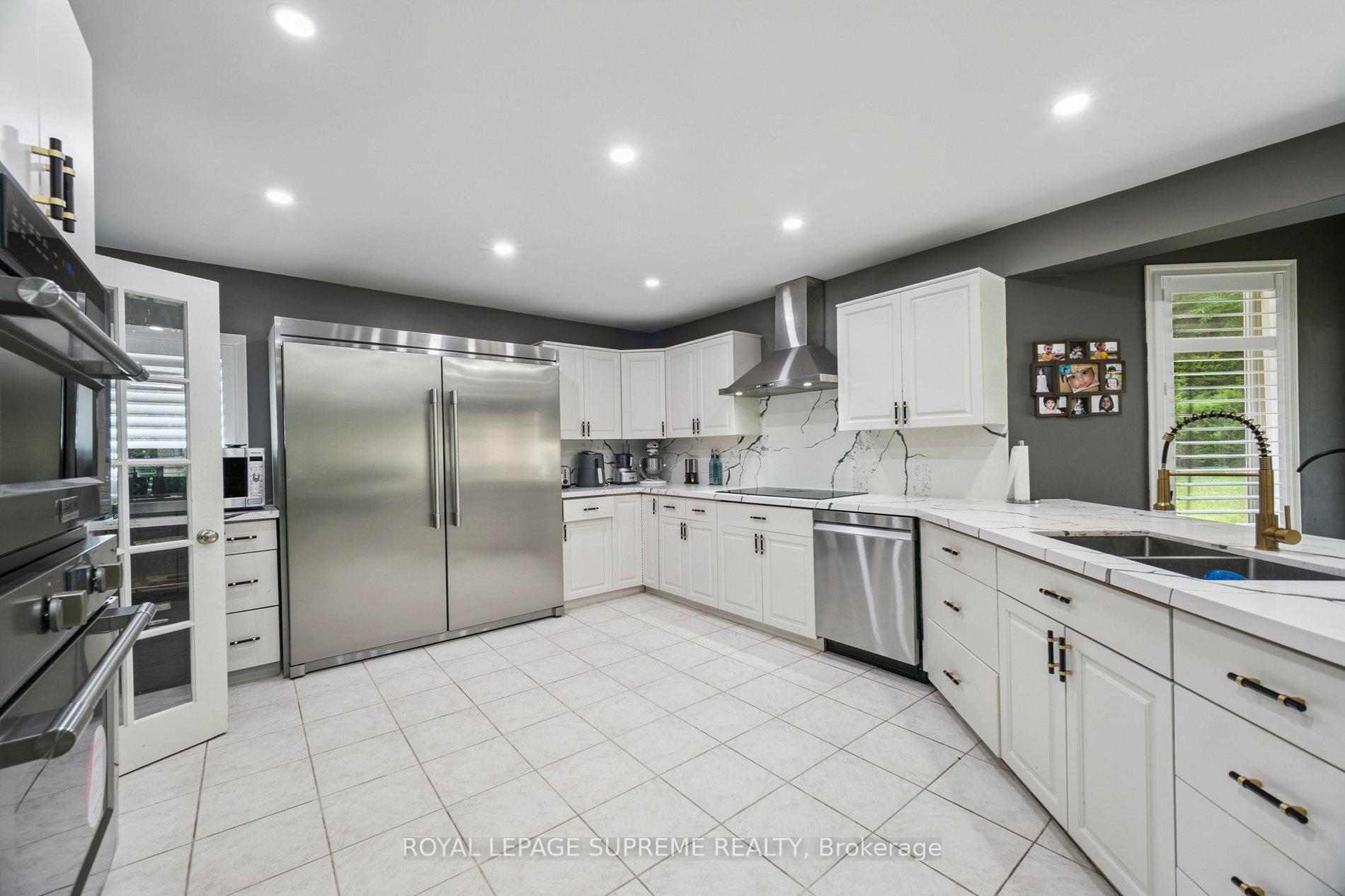 635 Grand View Avenue
