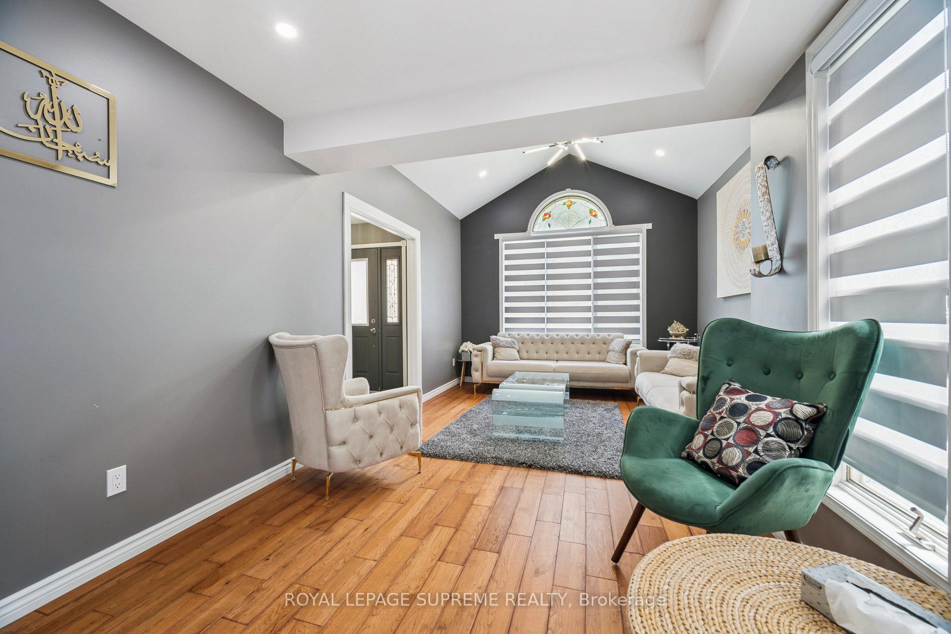 635 Grand View Avenue