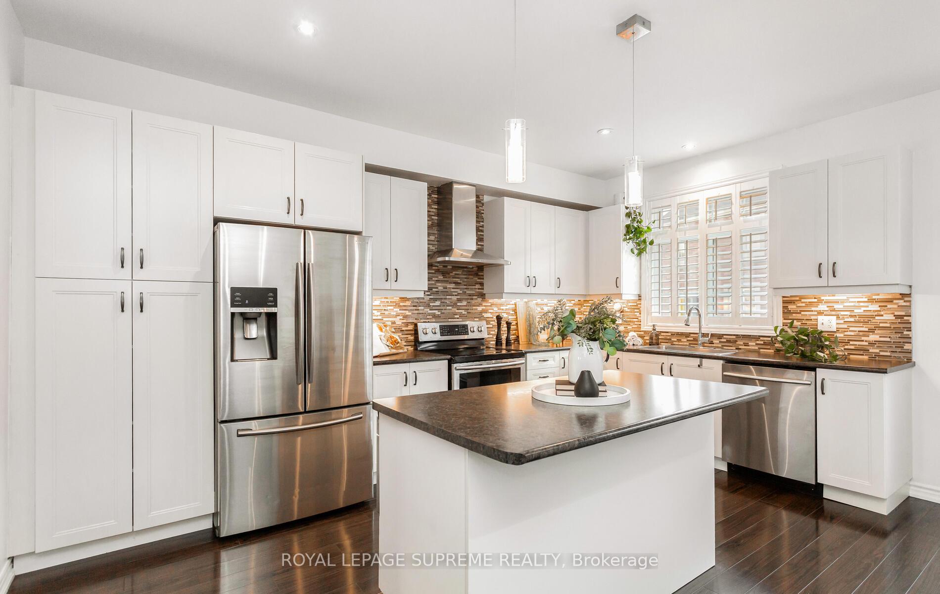 9 Savage Drive, Hamilton