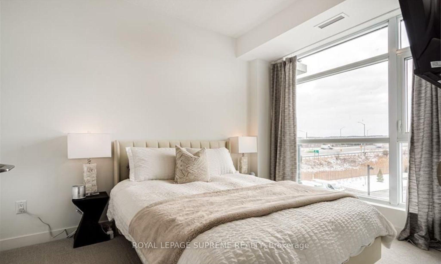 600 NORTH SERVICE Road 324