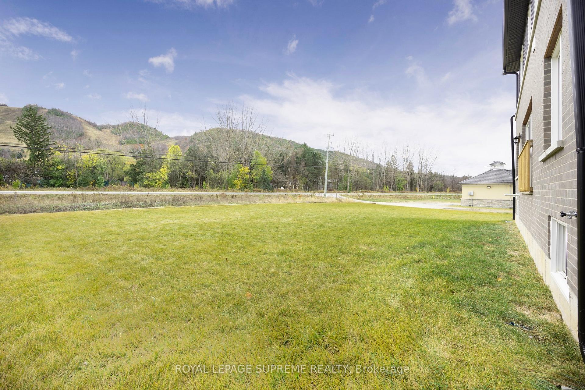 101 Sebastian Street E