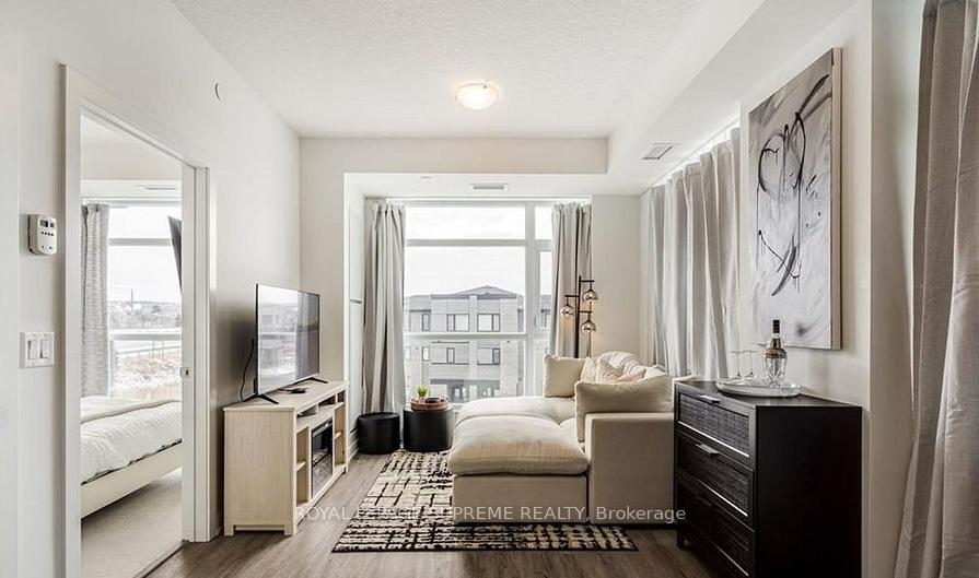 600 NORTH SERVICE Road 324