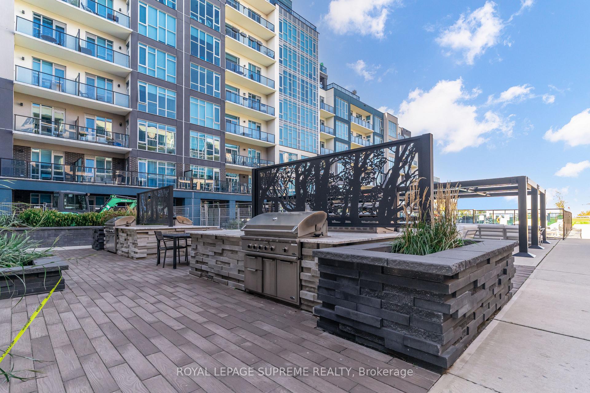 16 Concord Place 639