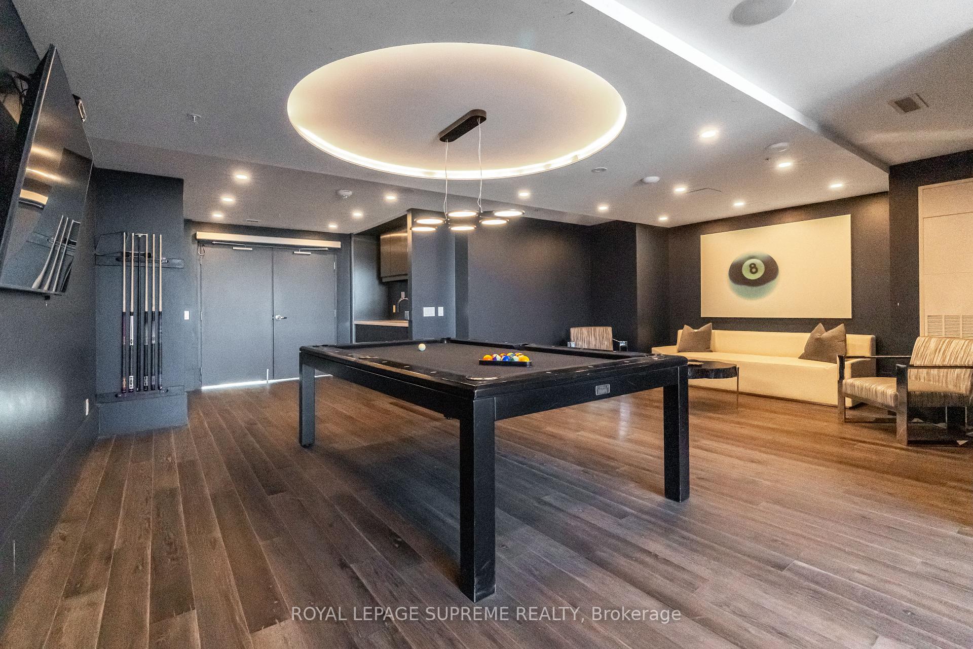 16 Concord Place 639