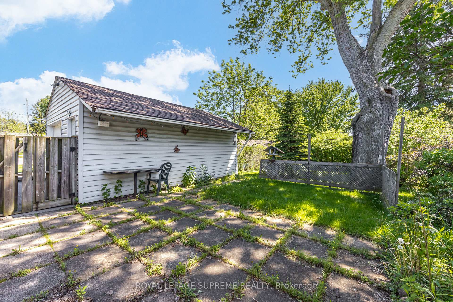 2922 Portage Road