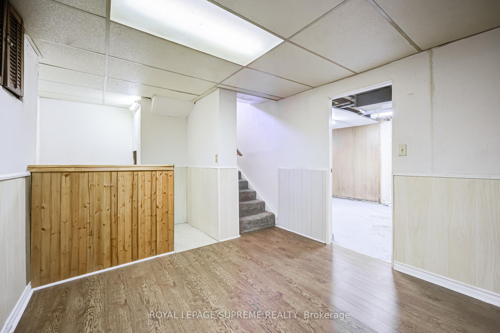 2922 Portage Road