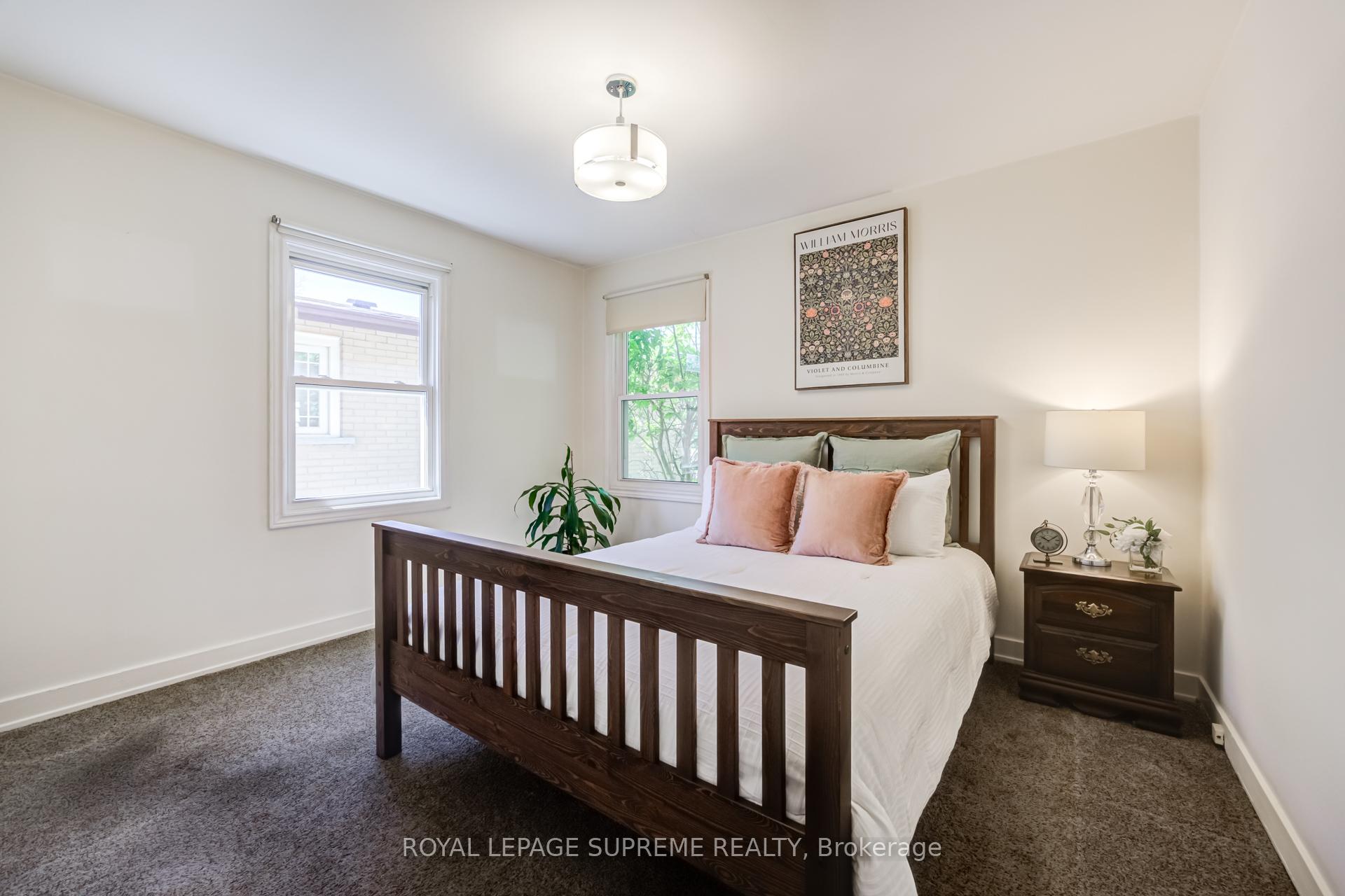2922 Portage Road