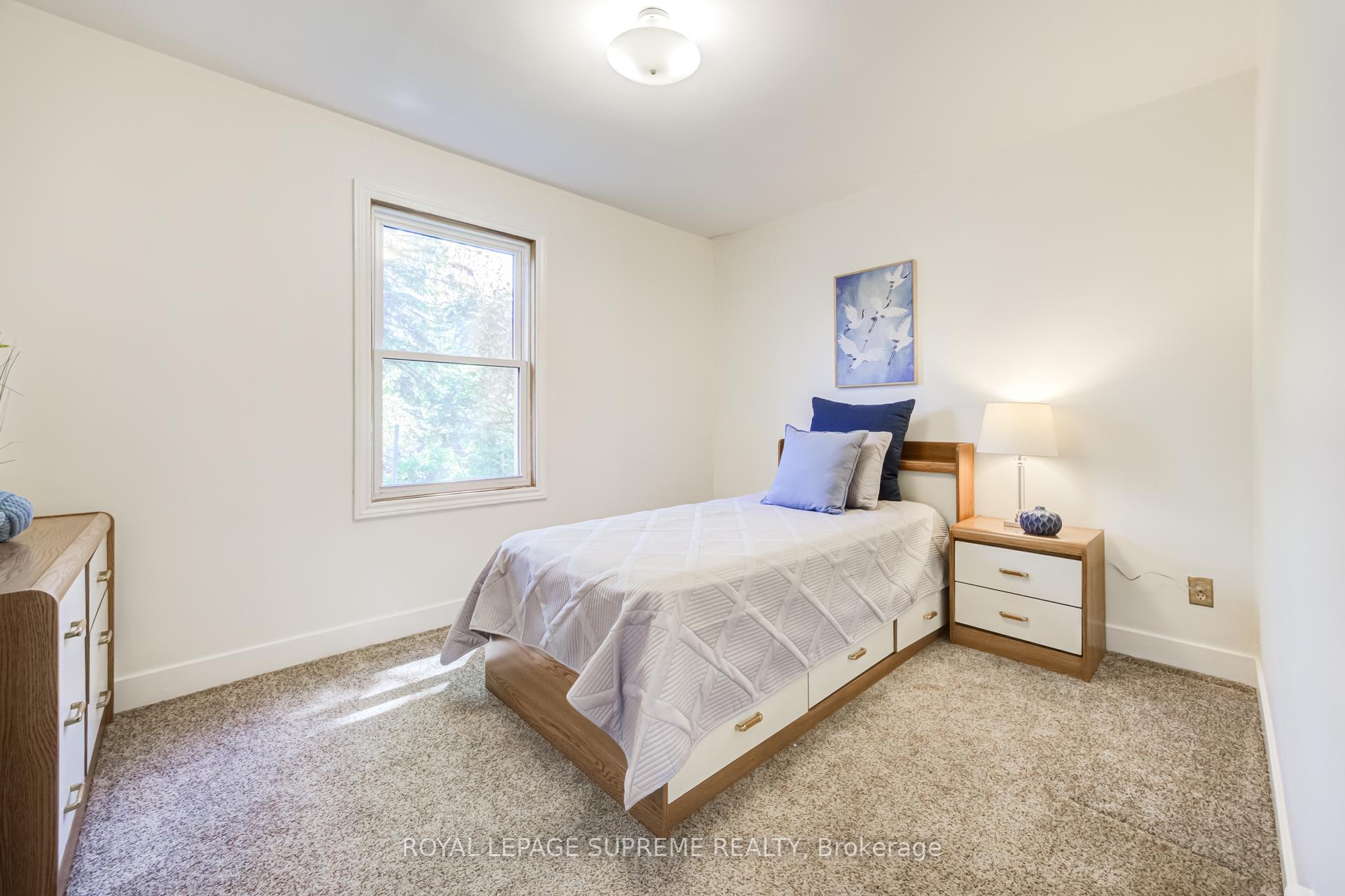 2922 Portage Road